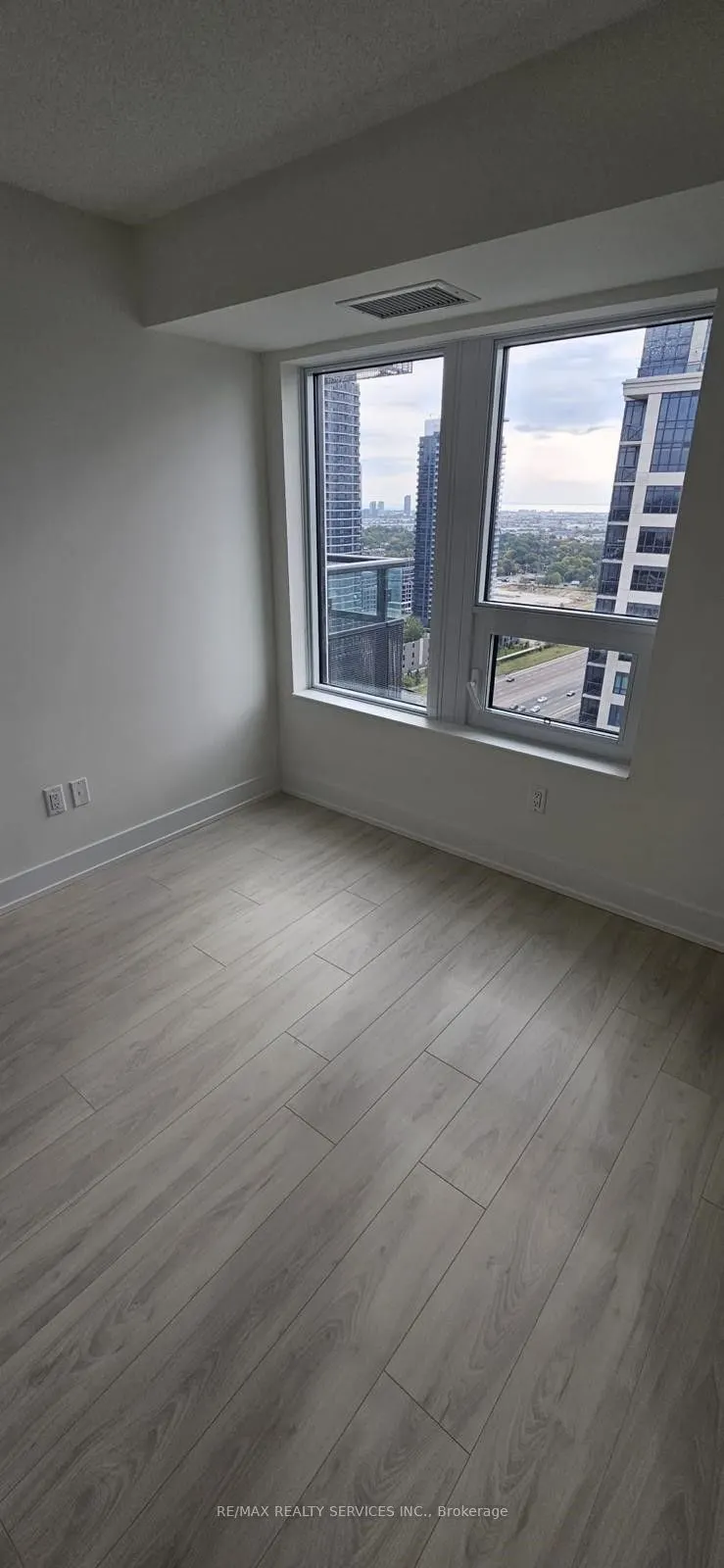 10 Eva Road, #2301