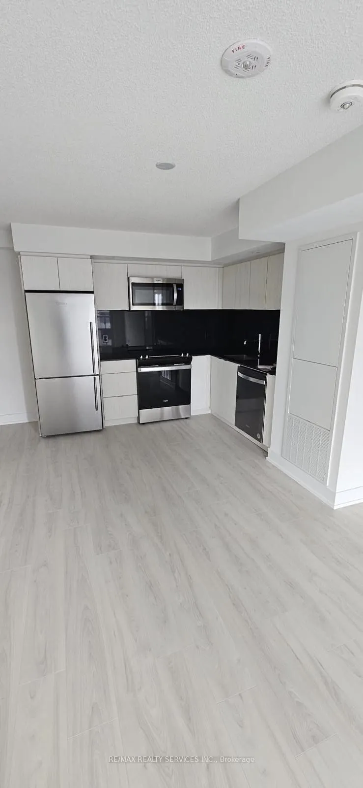 10 Eva Road, #2301