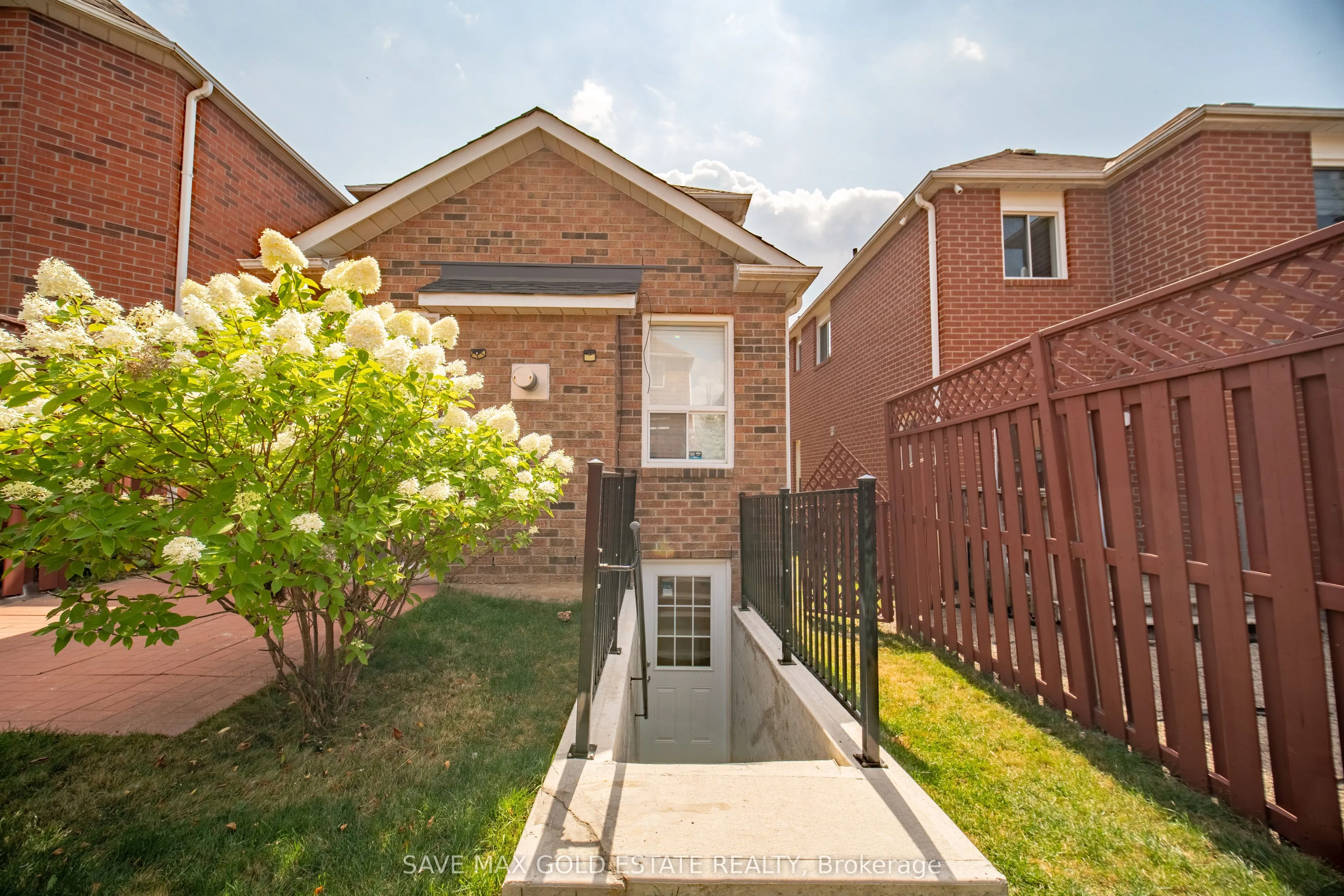321 Perry Road