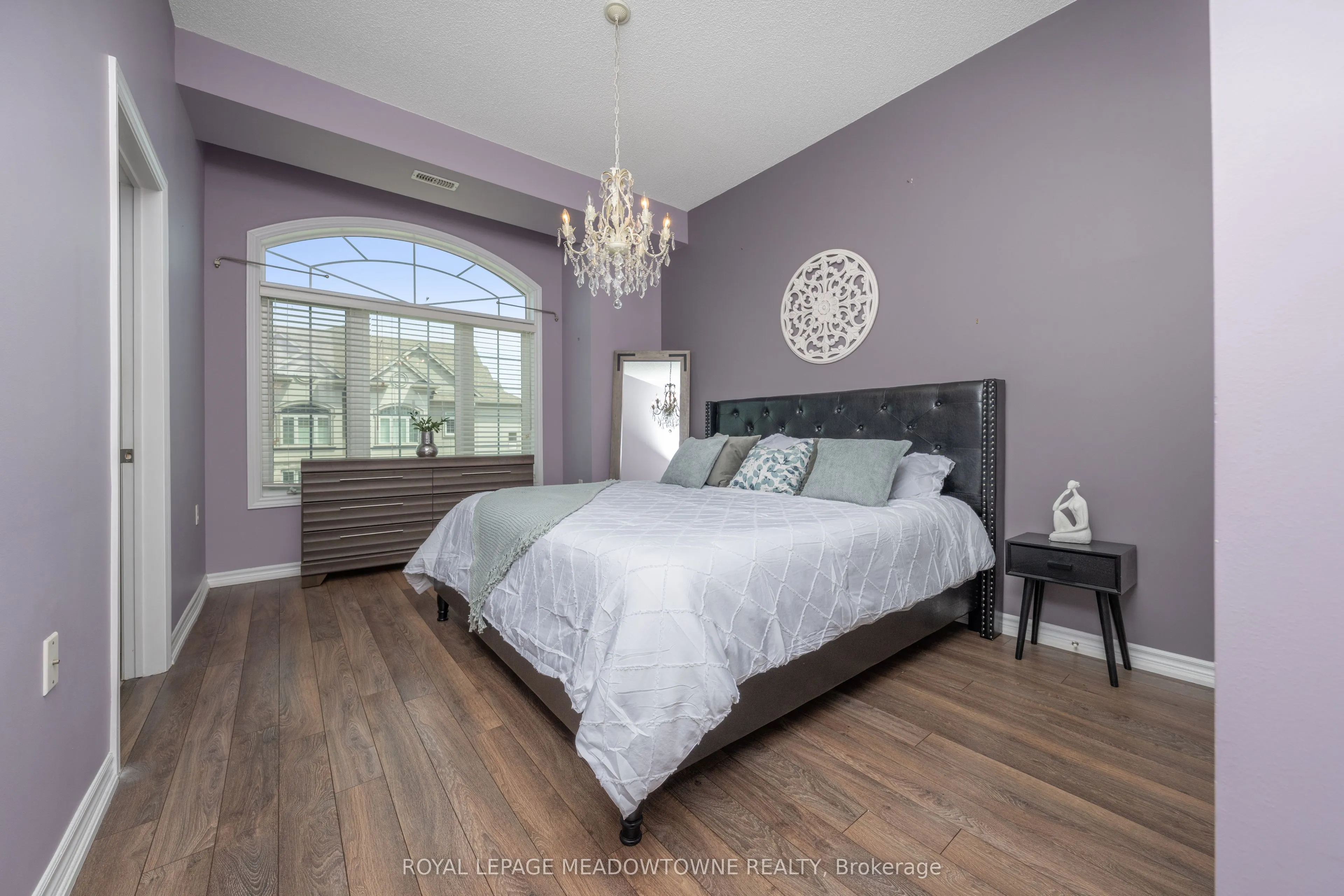 1440 Main Street E, #415