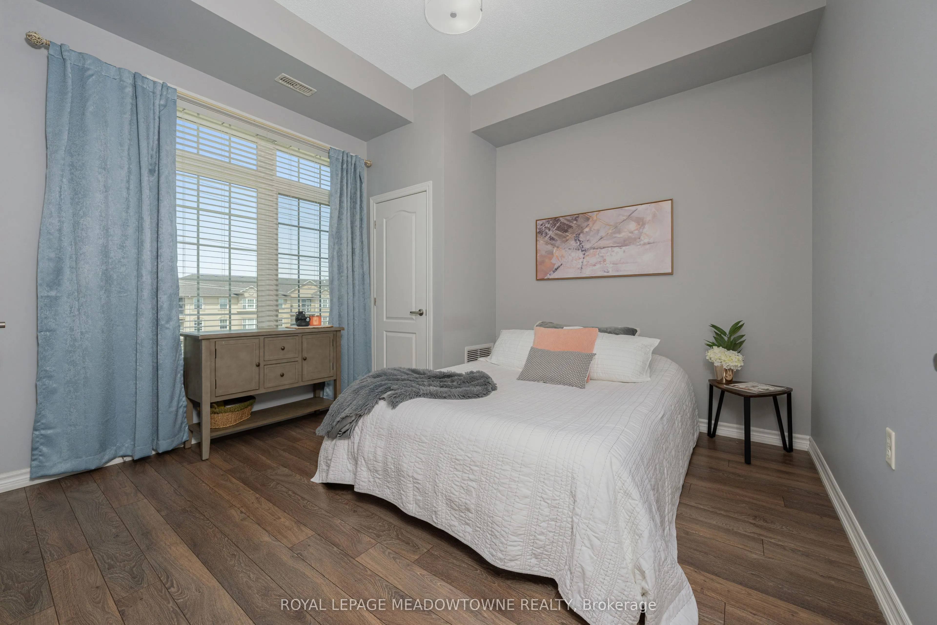1440 Main Street E, #415
