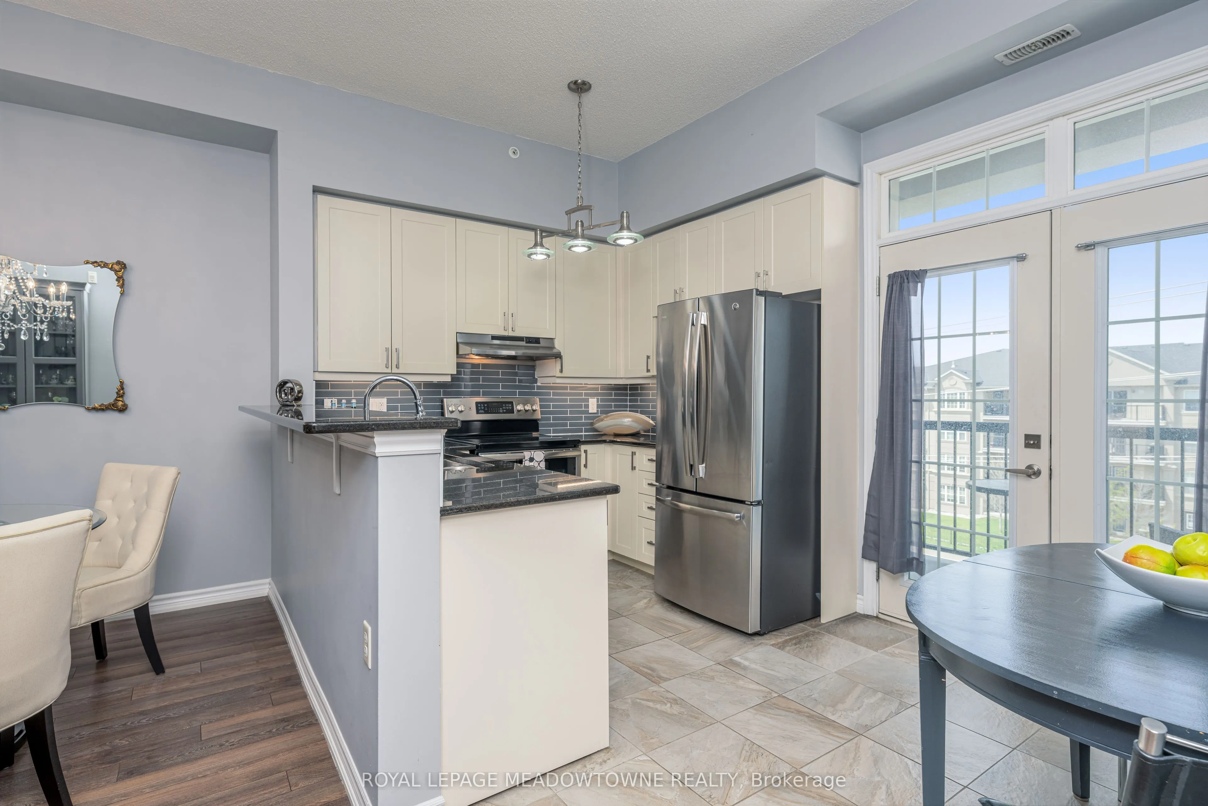 1440 Main Street E, #415