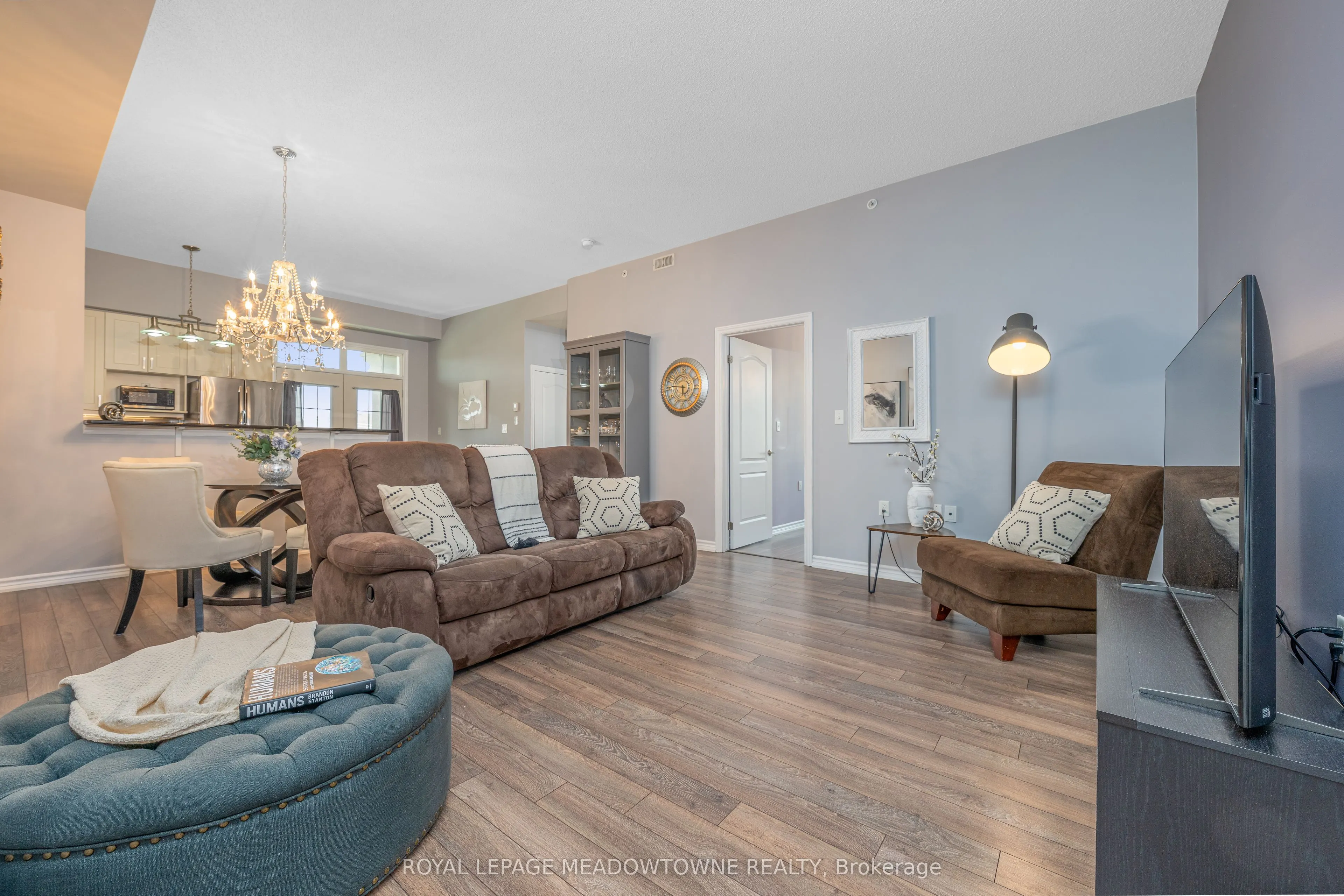 1440 Main Street E, #415