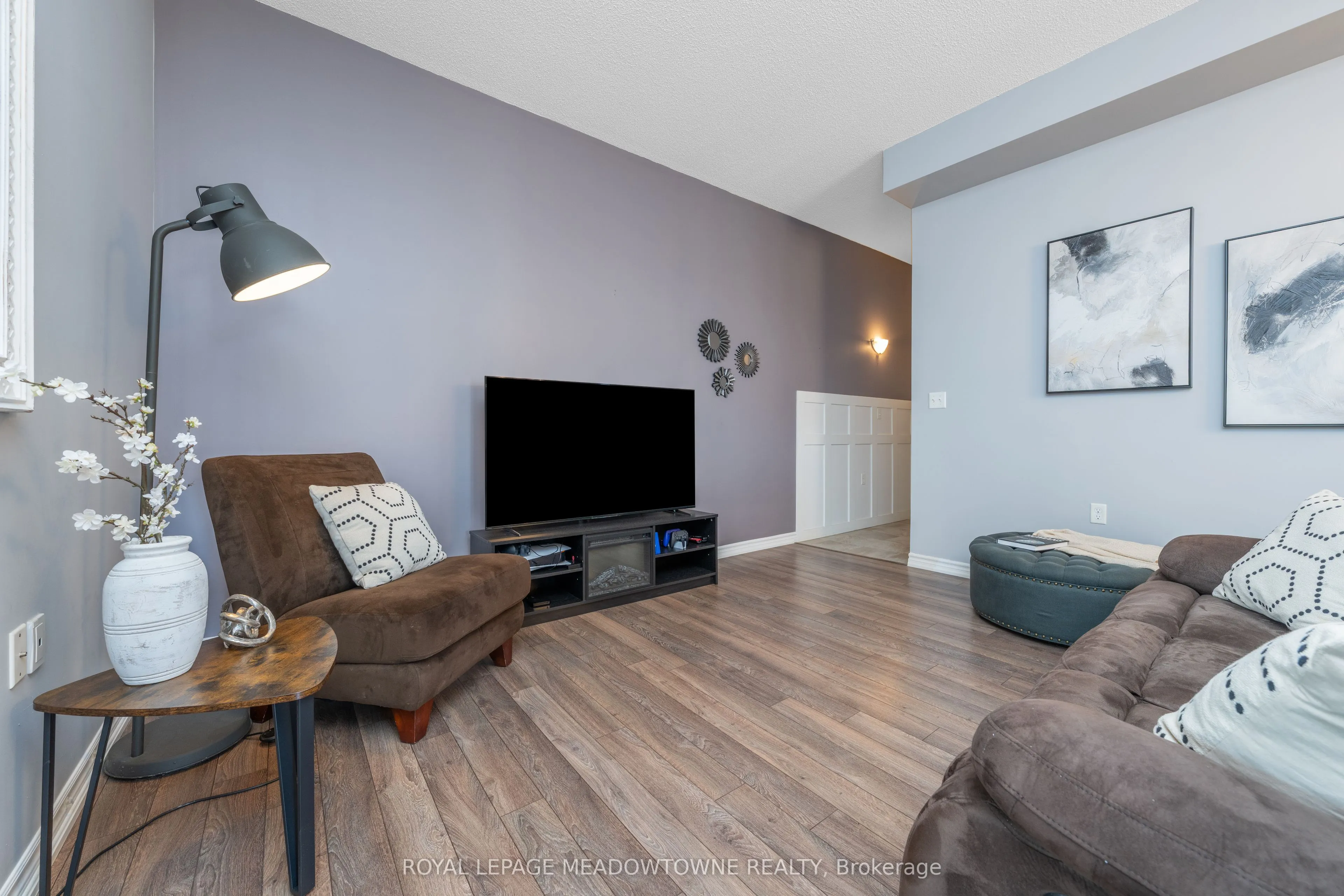 1440 Main Street E, #415