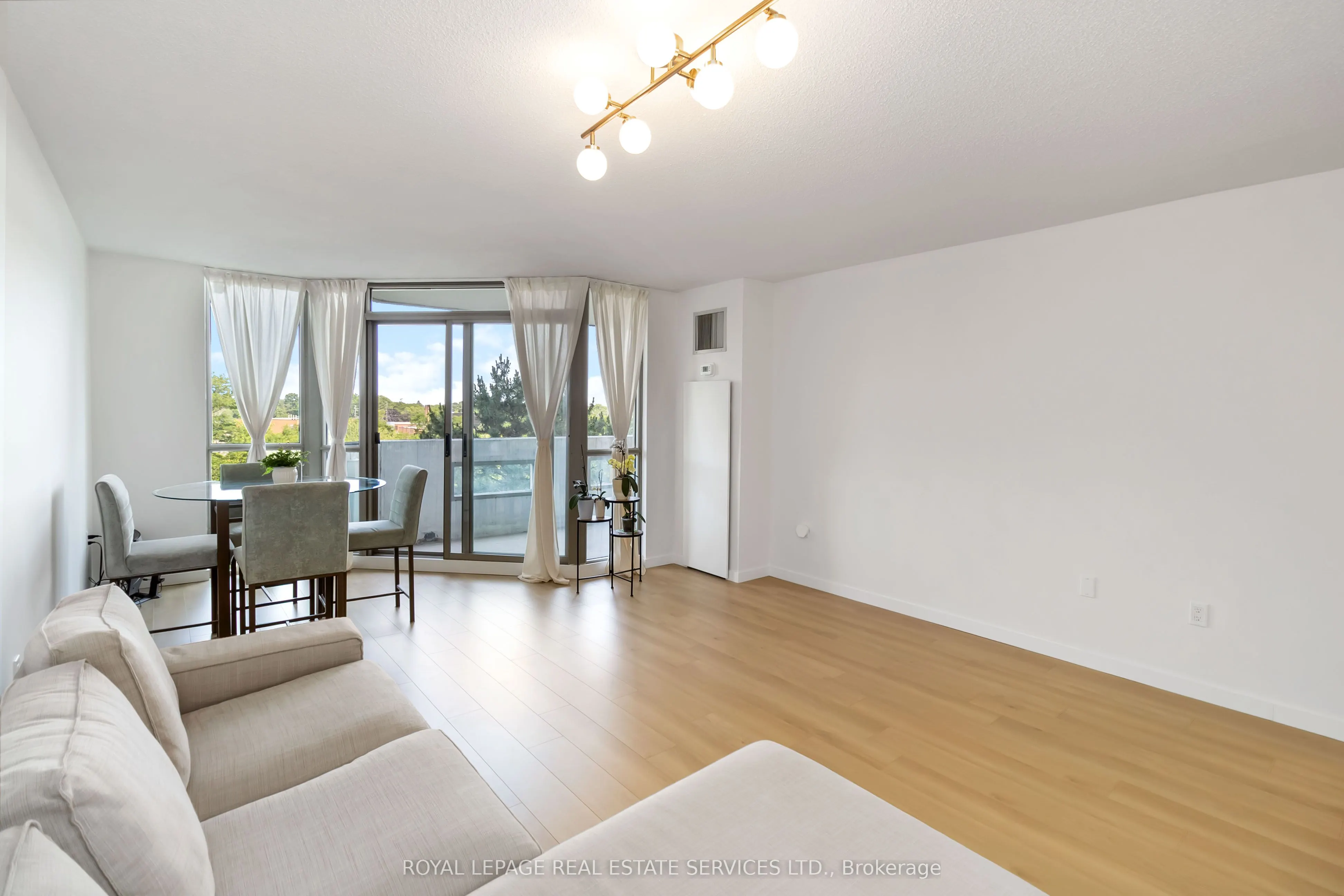 5090 Pinedale Avenue, #504