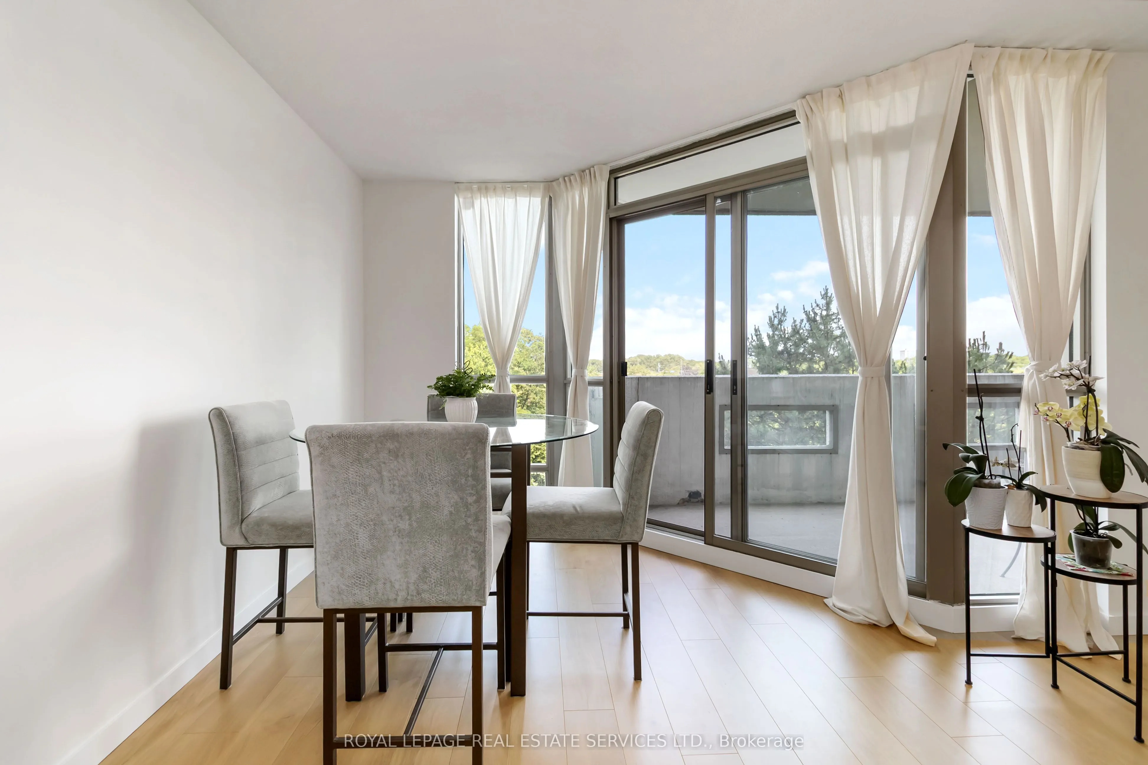5090 Pinedale Avenue, #504