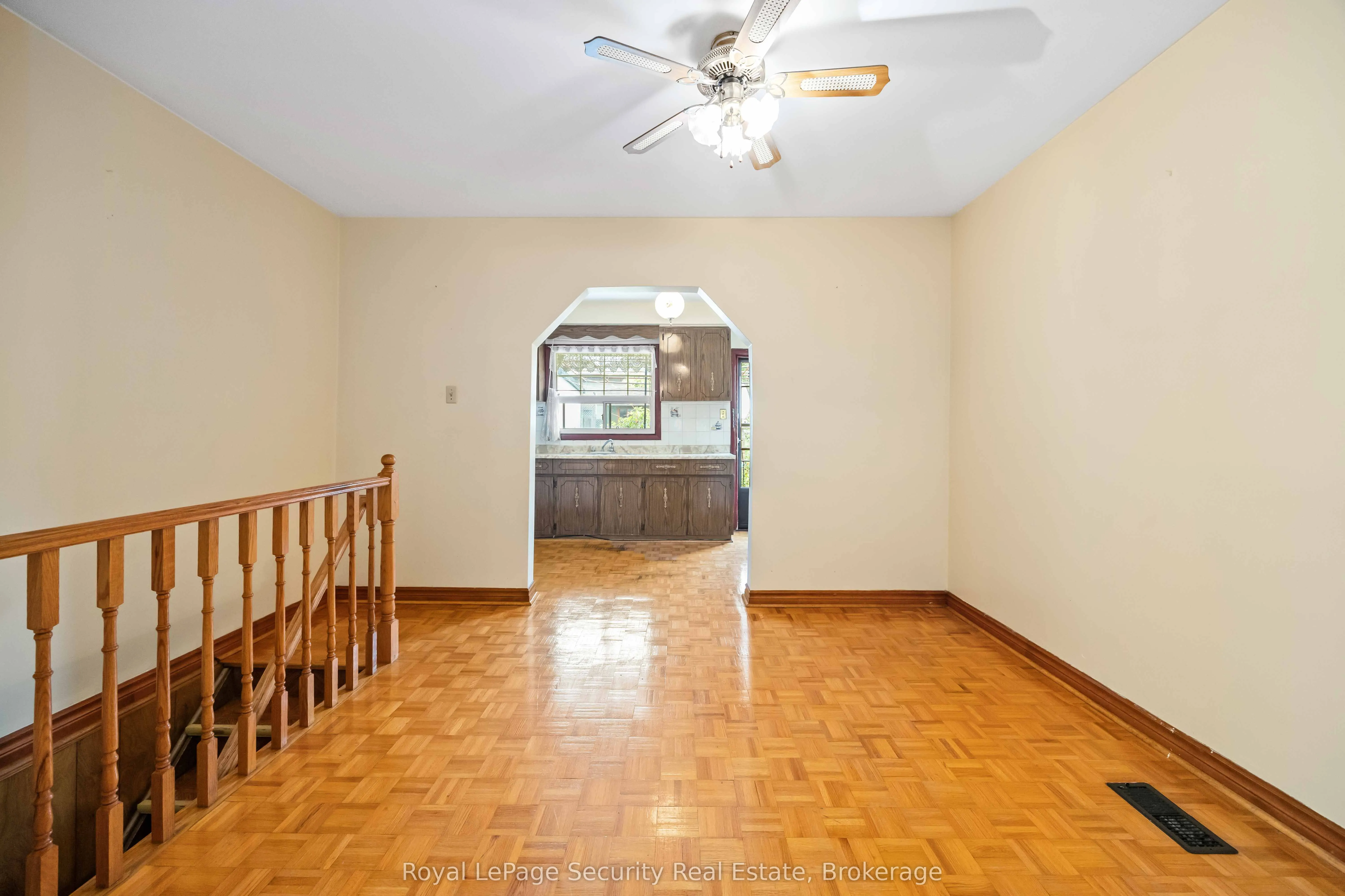 309 Silverthorn Avenue