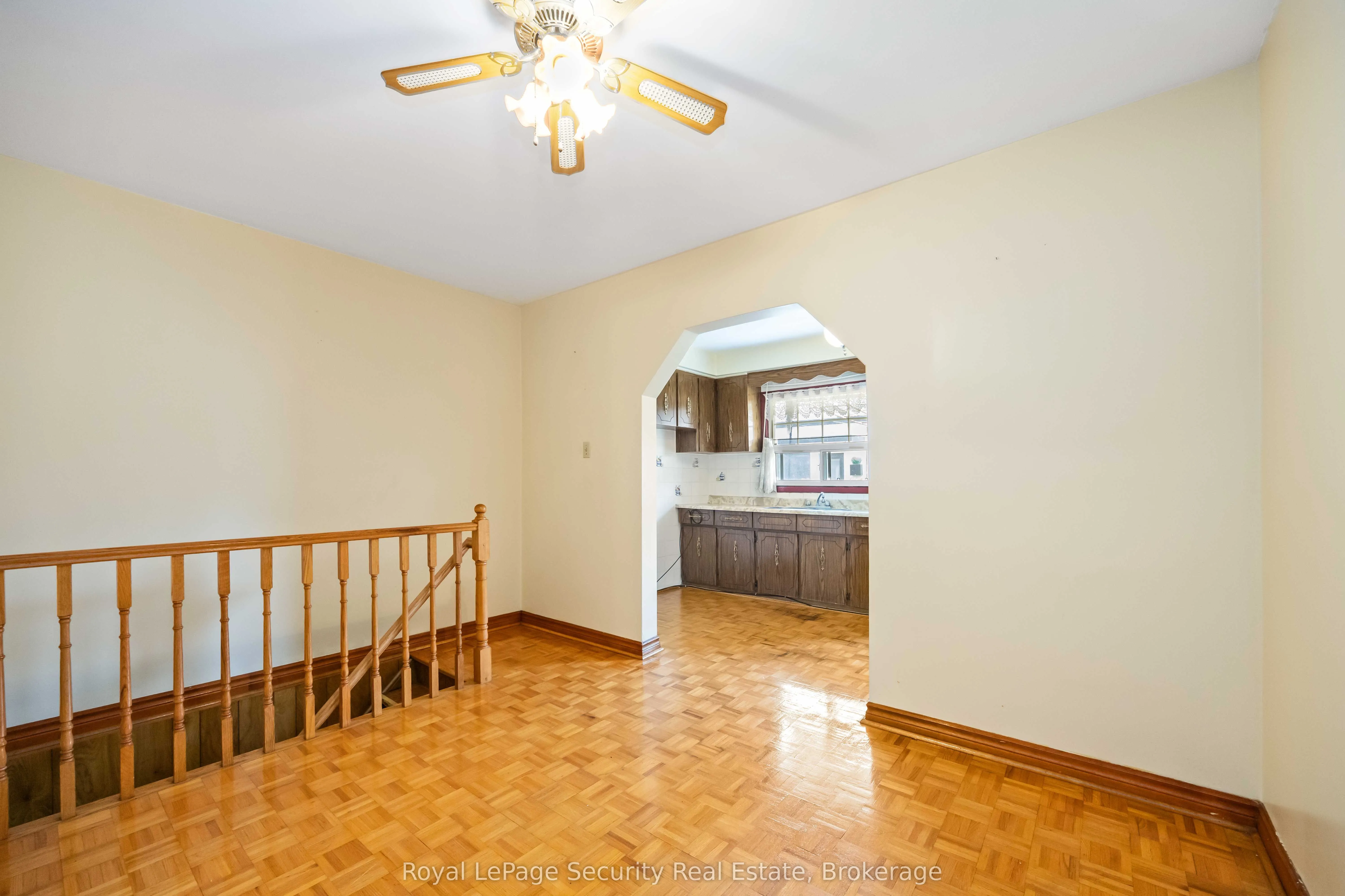 309 Silverthorn Avenue
