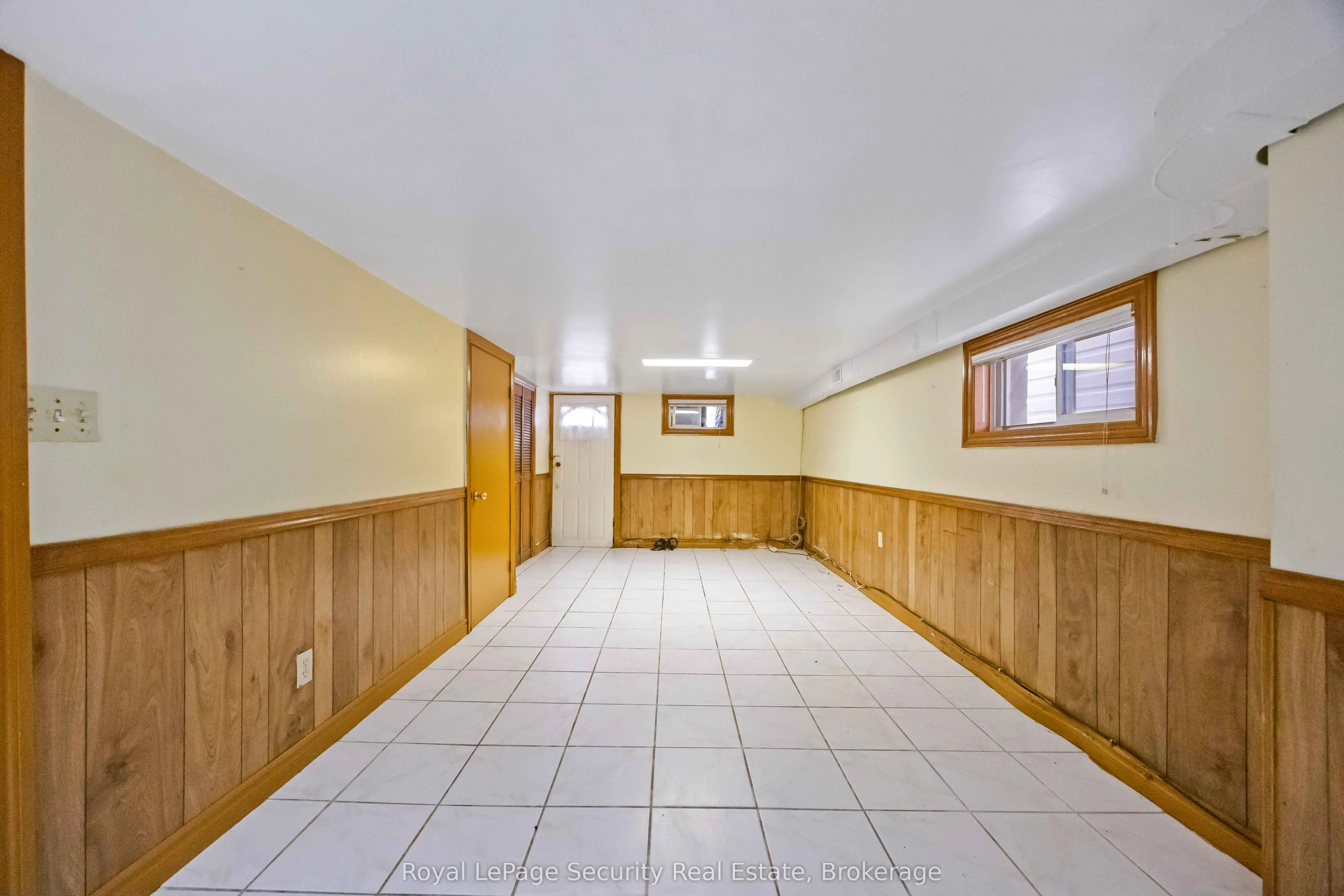 309 Silverthorn Avenue