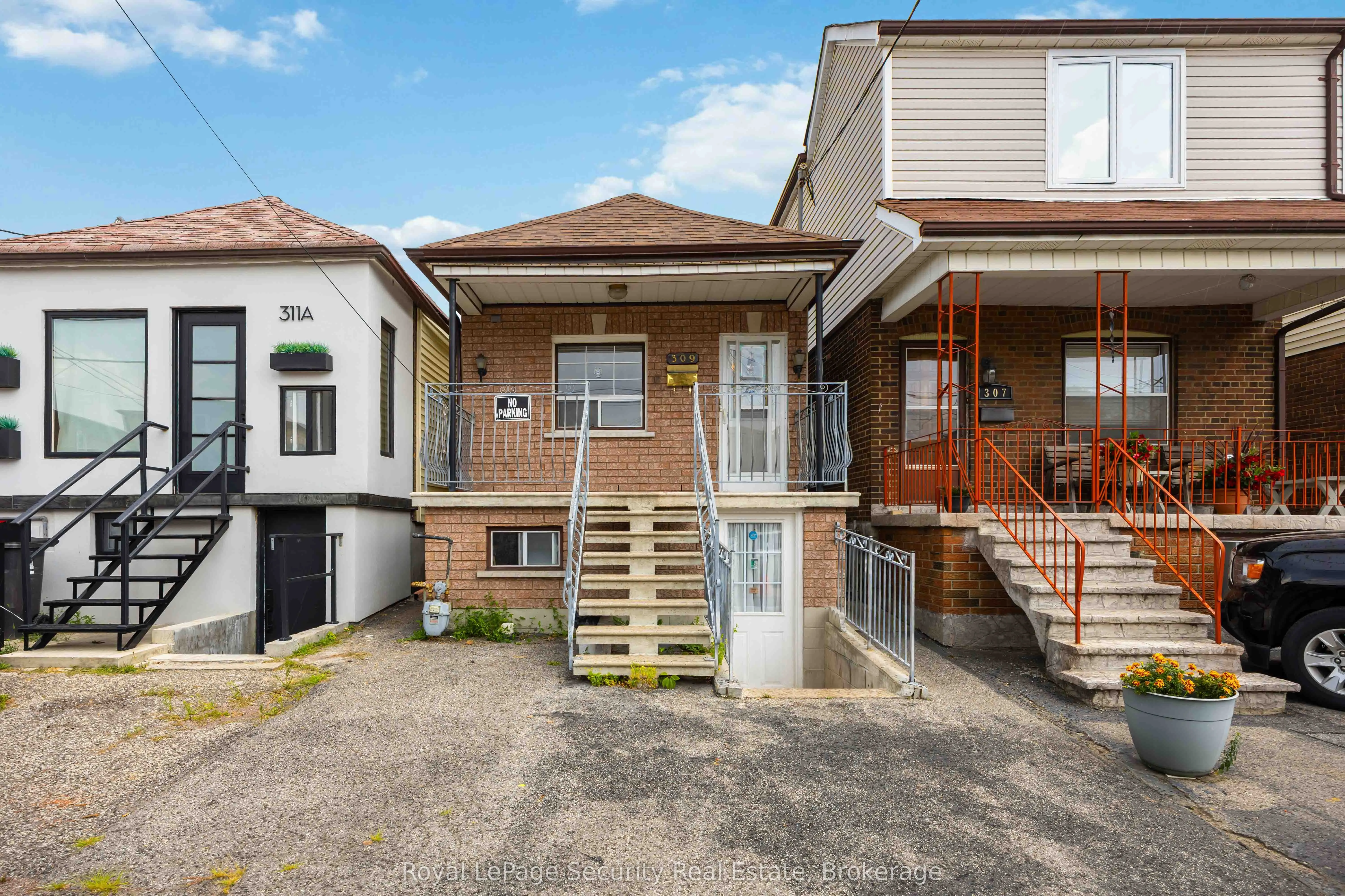 309 Silverthorn Avenue