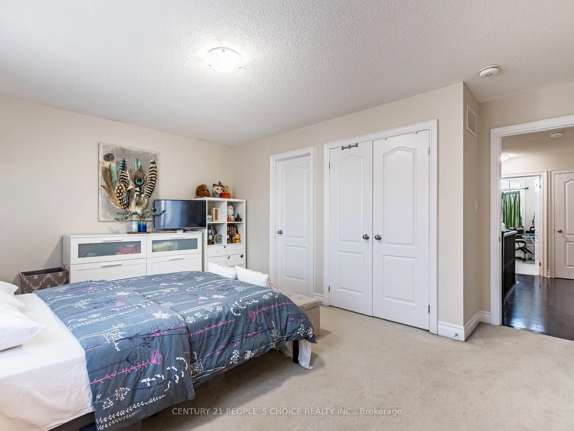 4 Dunley Crescent