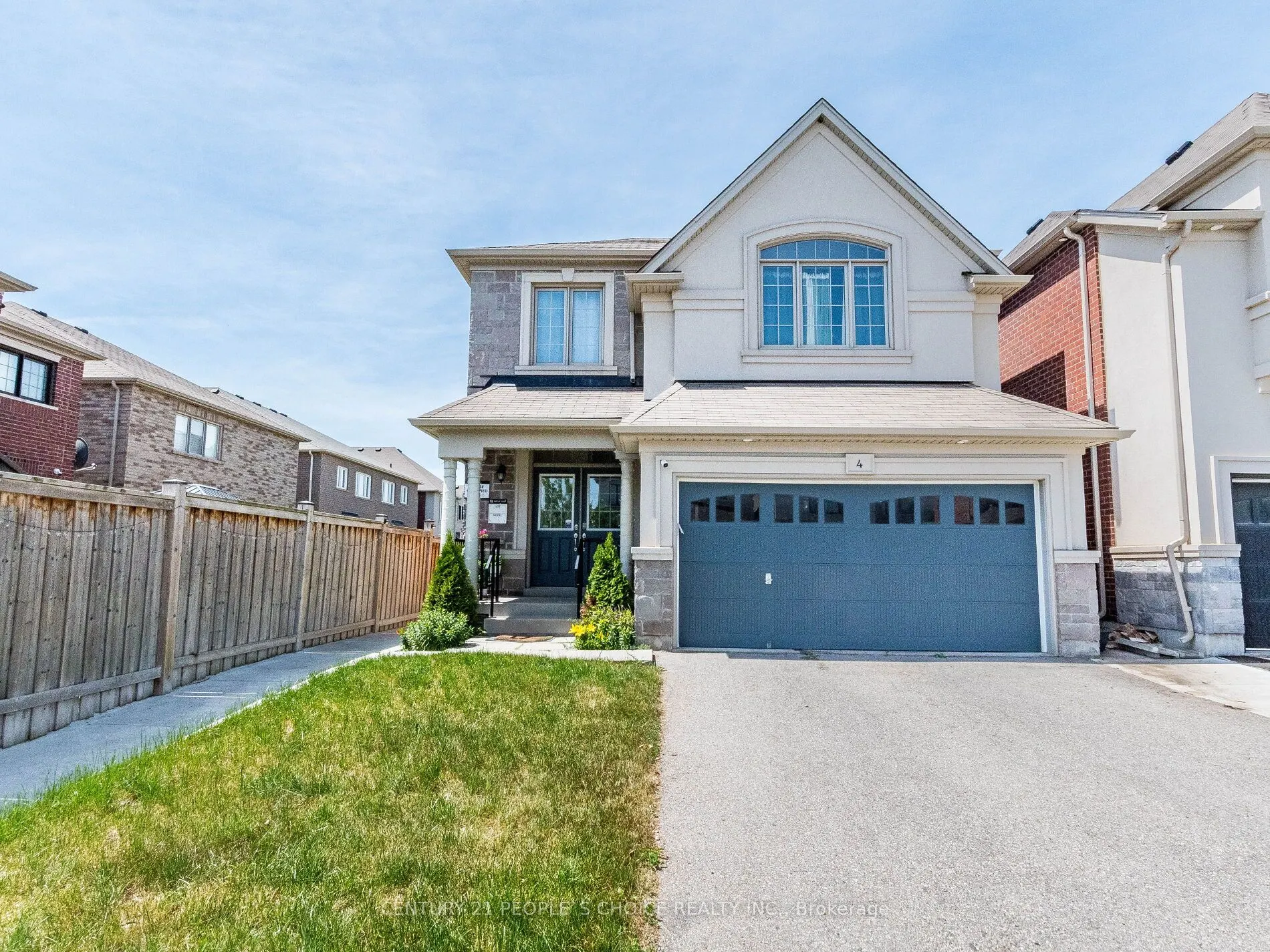 4 Dunley Crescent
