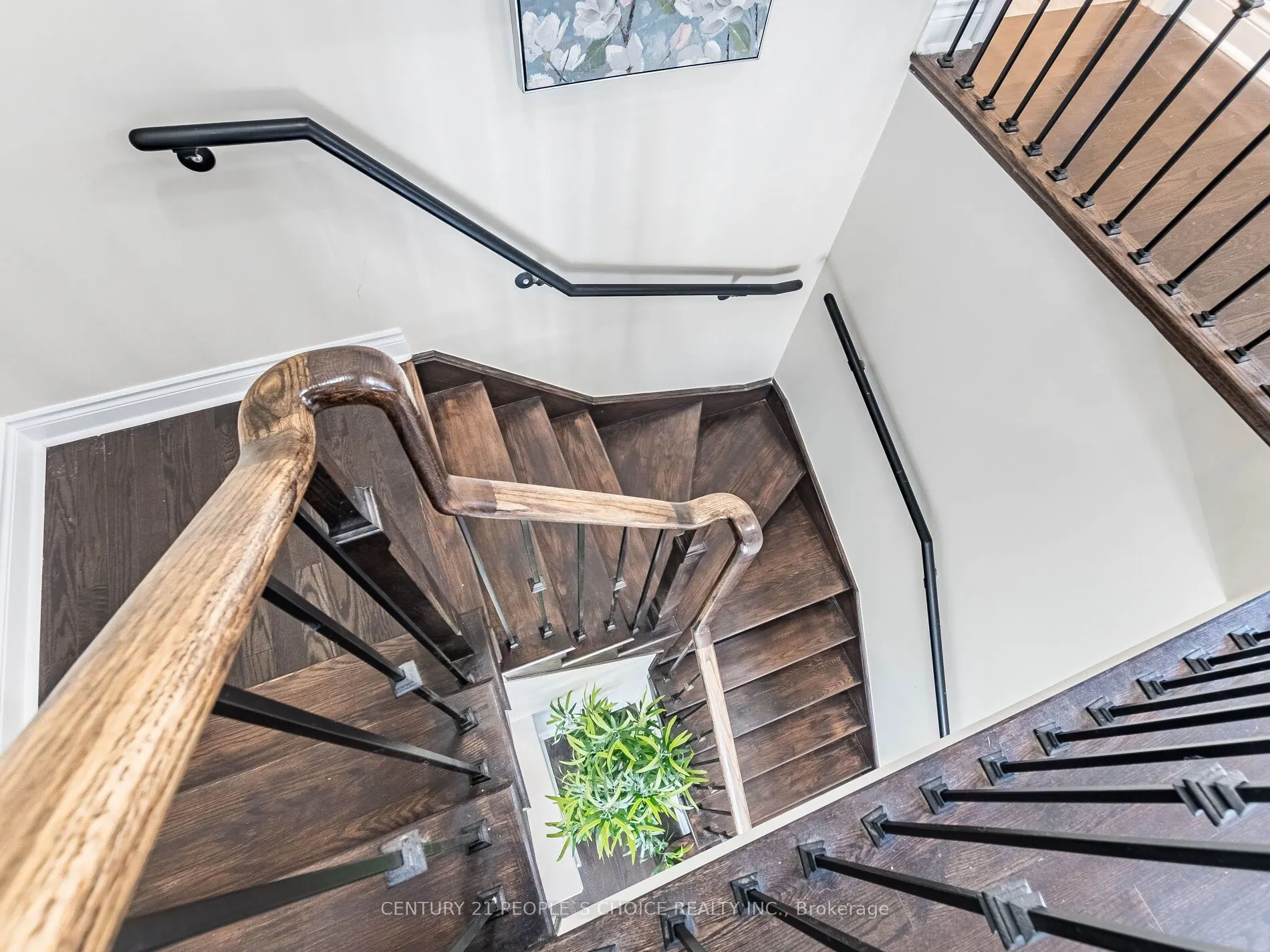 4 Dunley Crescent