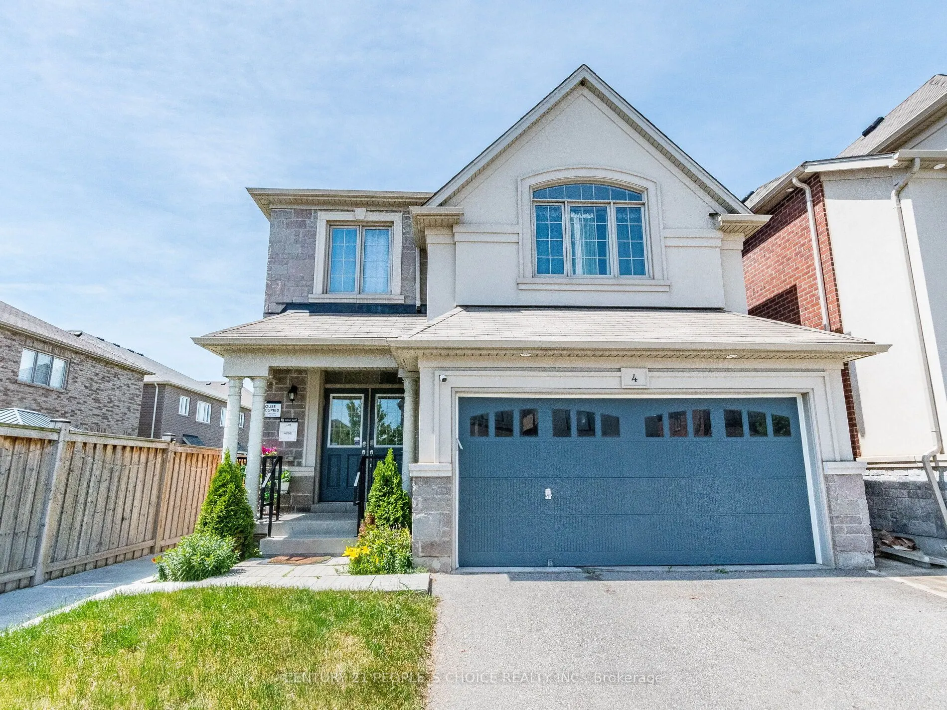 4 Dunley Crescent