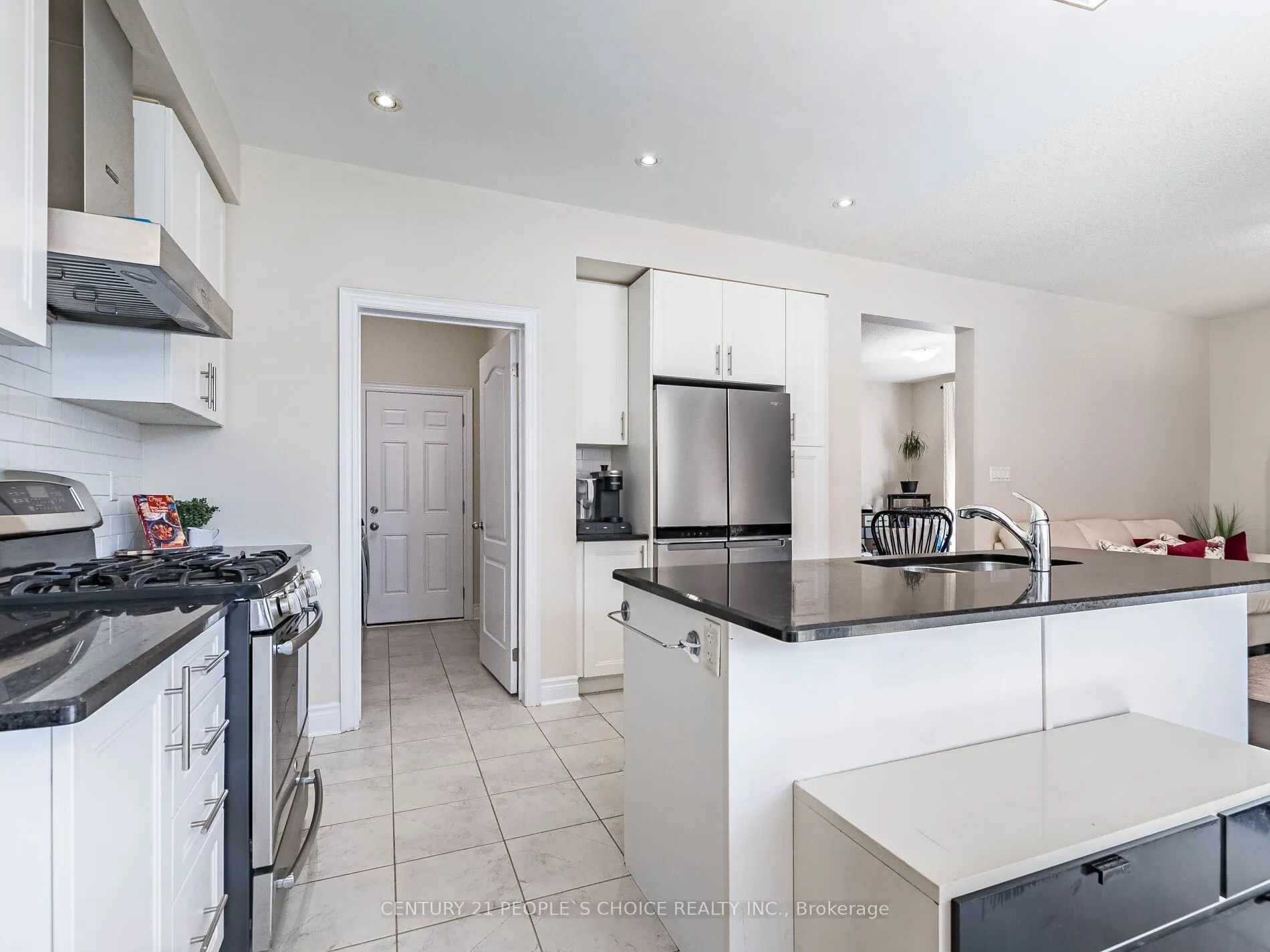 4 Dunley Crescent