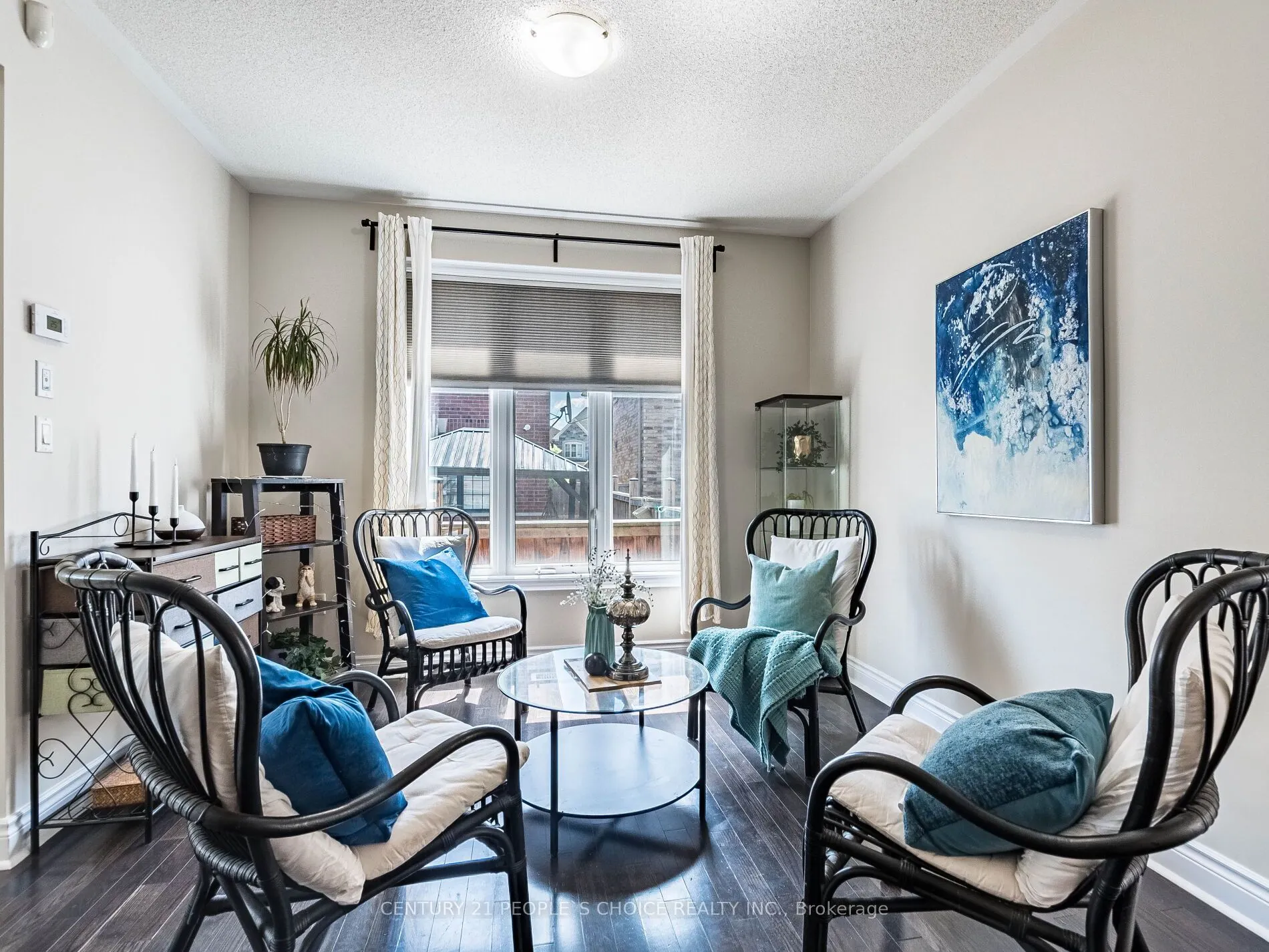 4 Dunley Crescent