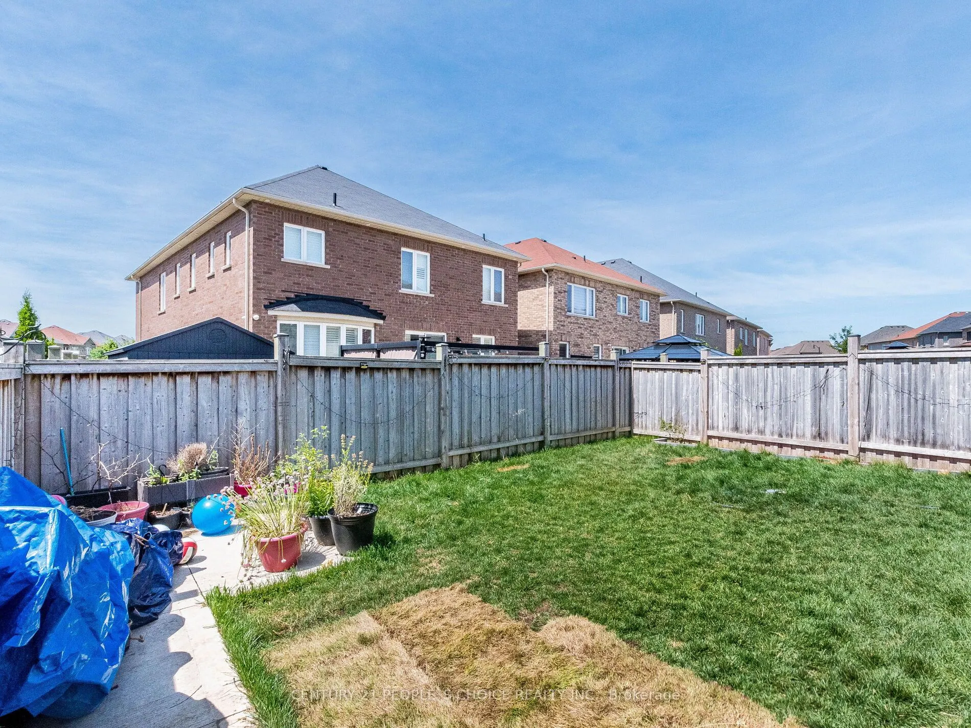 4 Dunley Crescent