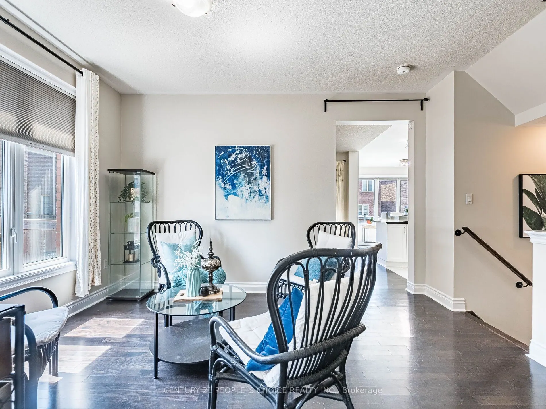 4 Dunley Crescent