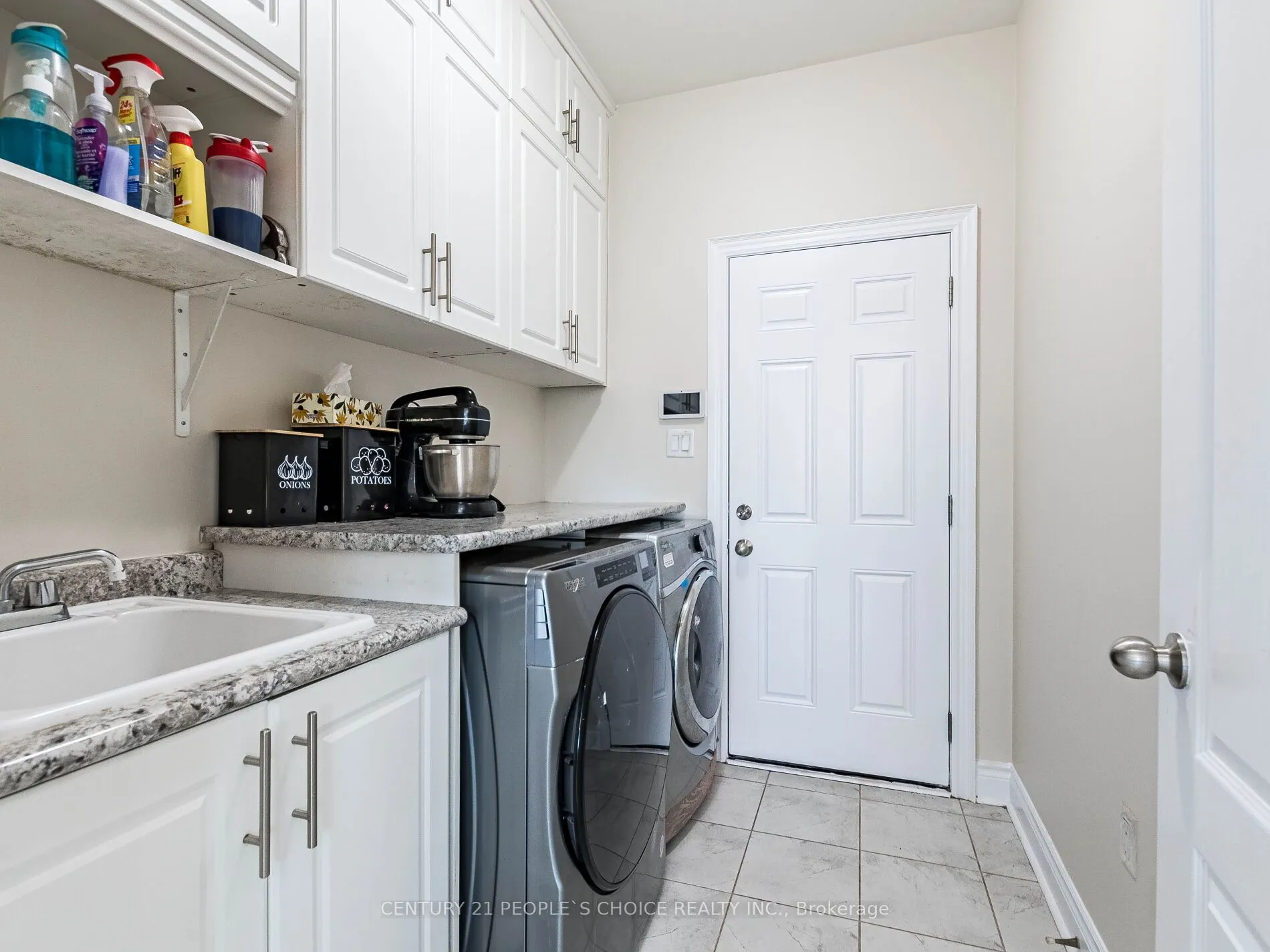 4 Dunley Crescent