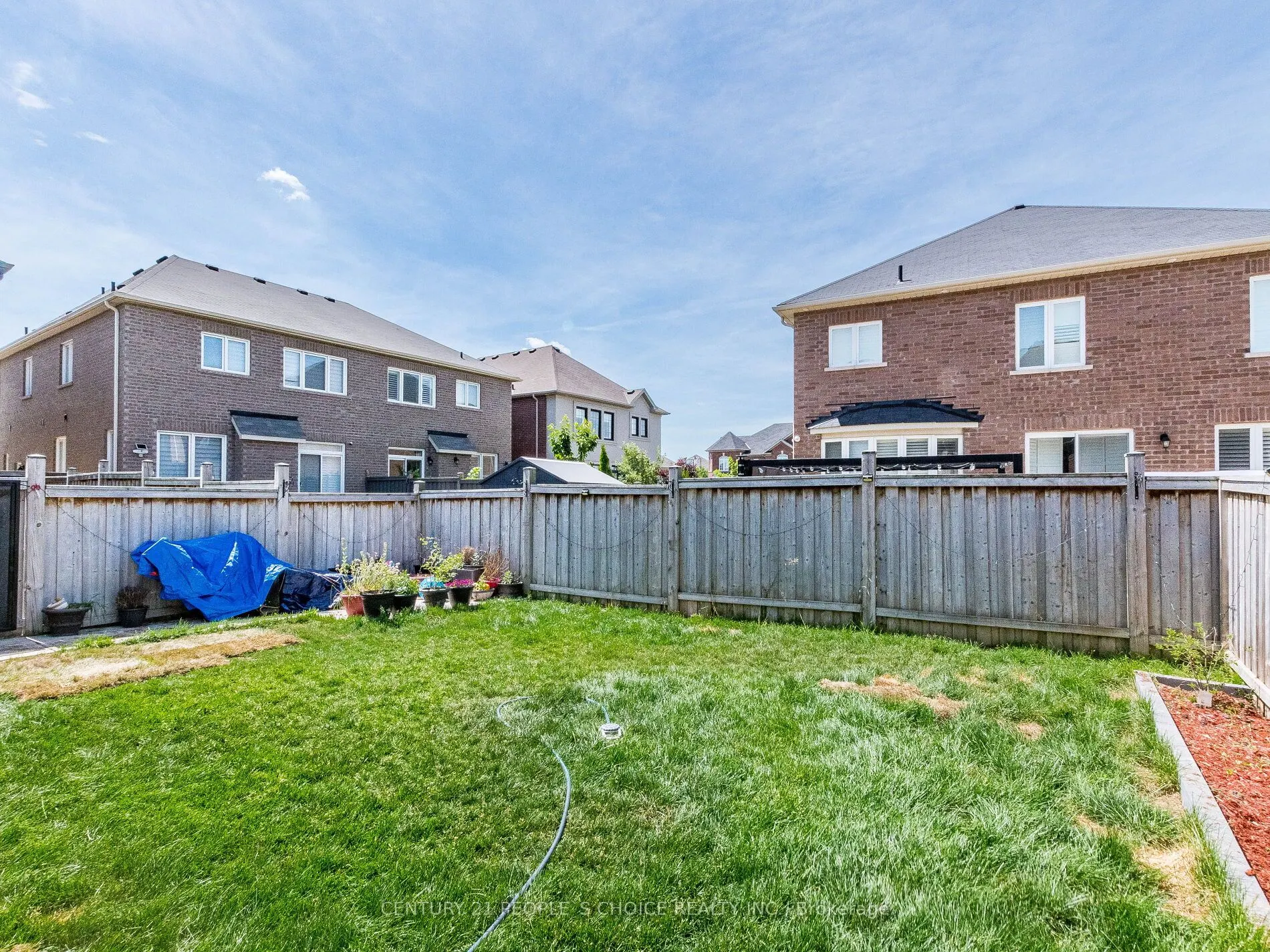 4 Dunley Crescent