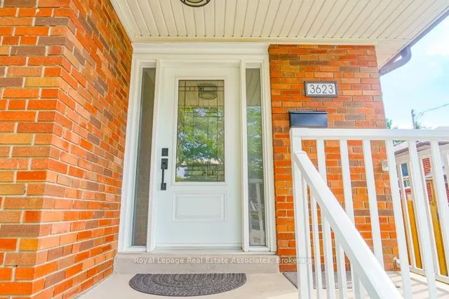 3623 Holden Crescent