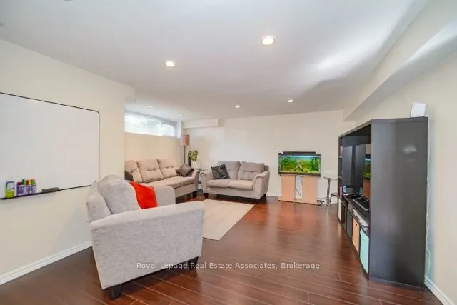3623 Holden Crescent