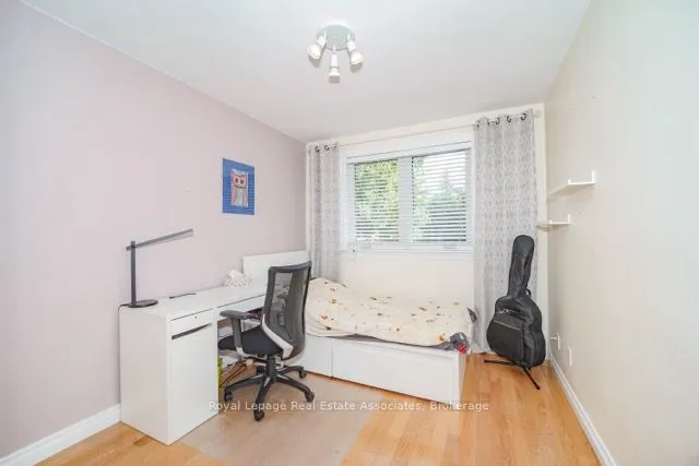 3623 Holden Crescent