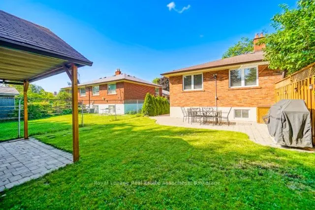 3623 Holden Crescent