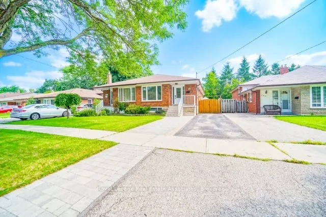 3623 Holden Crescent