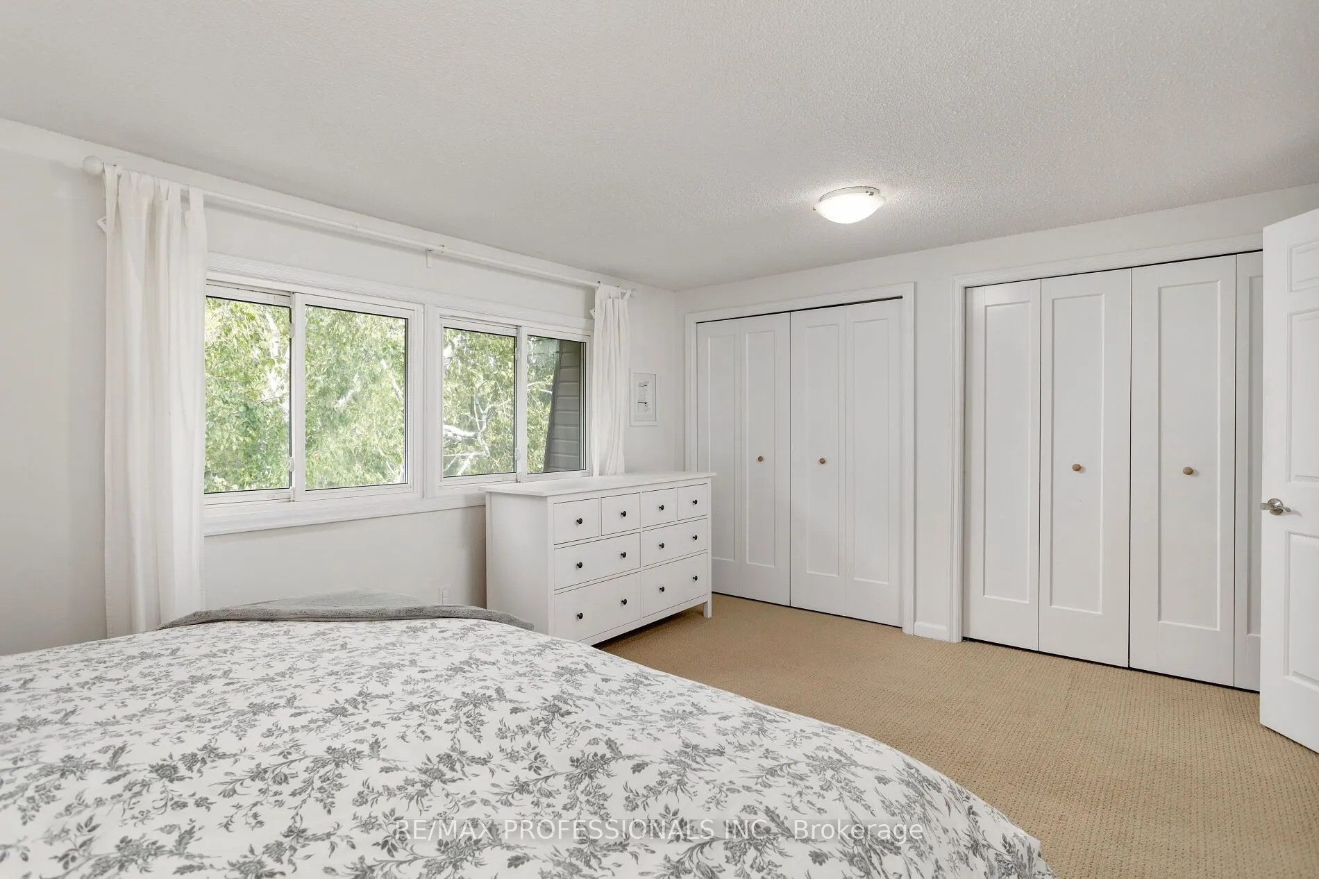 1080 Walden Circle, #82