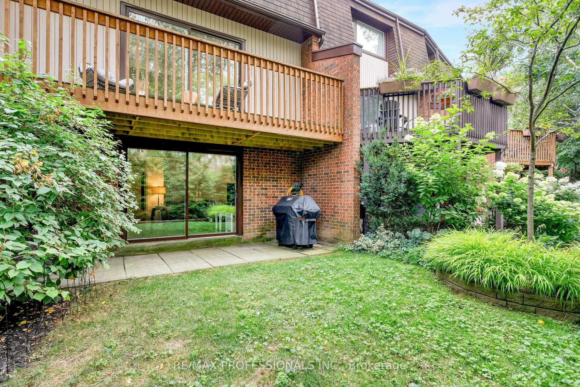 1080 Walden Circle, #82