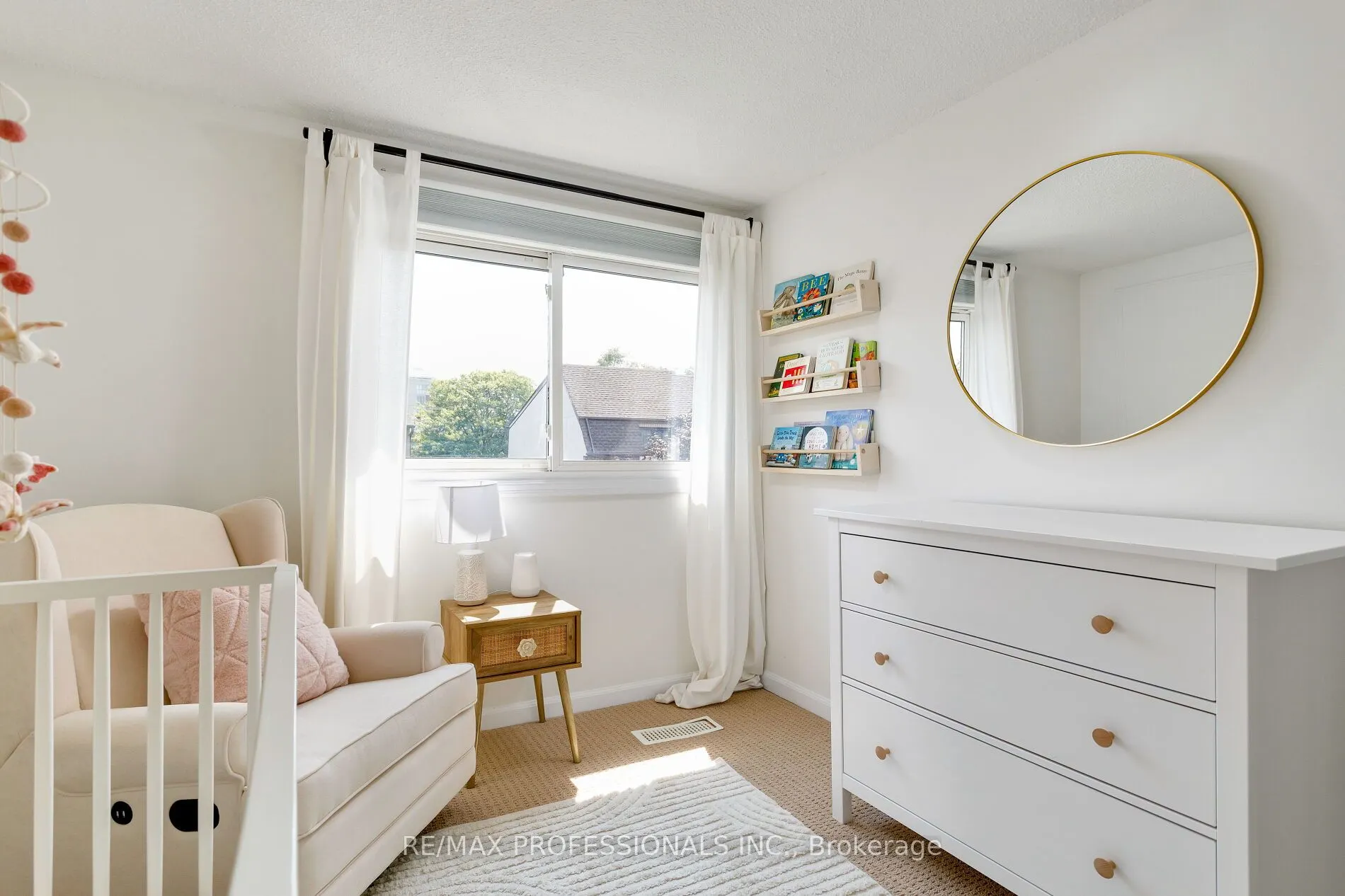 1080 Walden Circle, #82