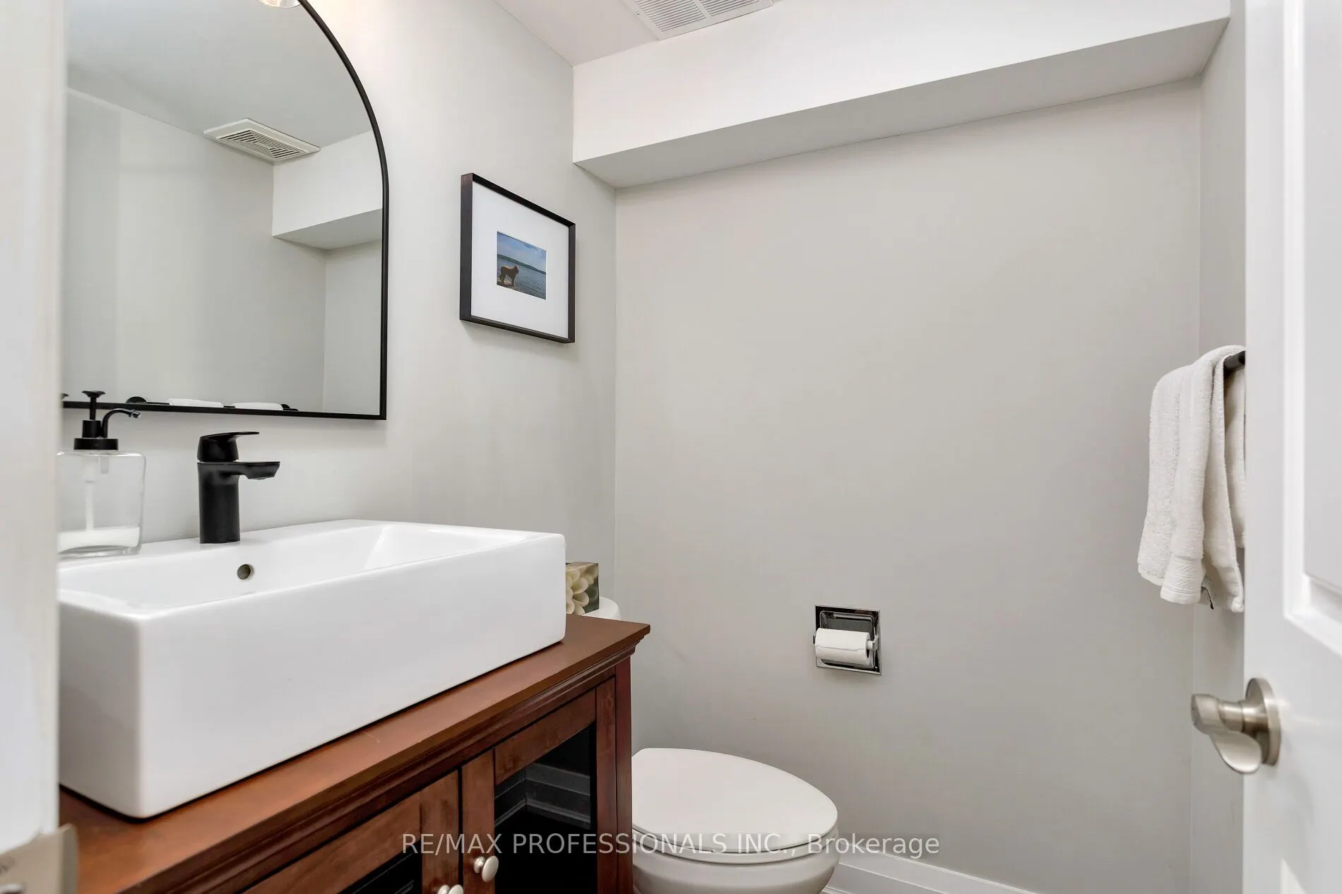 1080 Walden Circle, #82