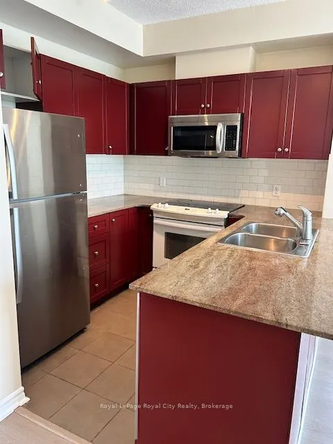 3504 Hurontario Street, #709
