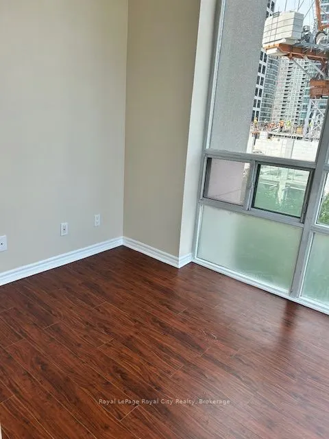 3504 Hurontario Street, #709