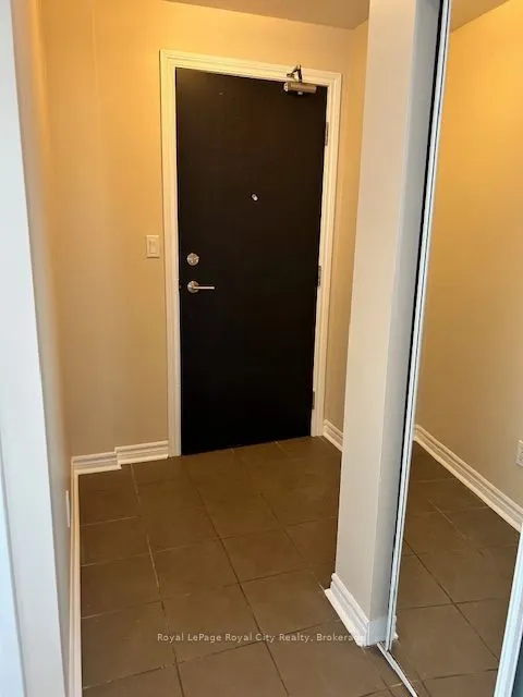 3504 Hurontario Street, #709