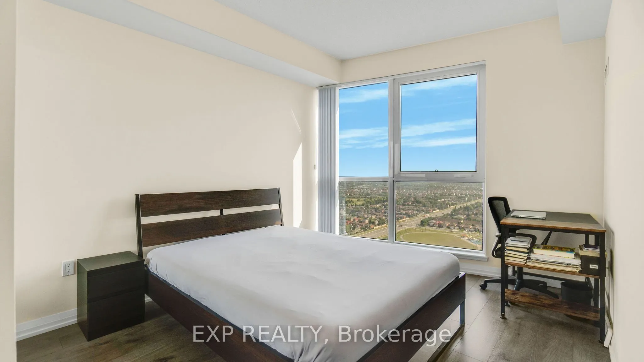 35 Watergarden Drive, #2815