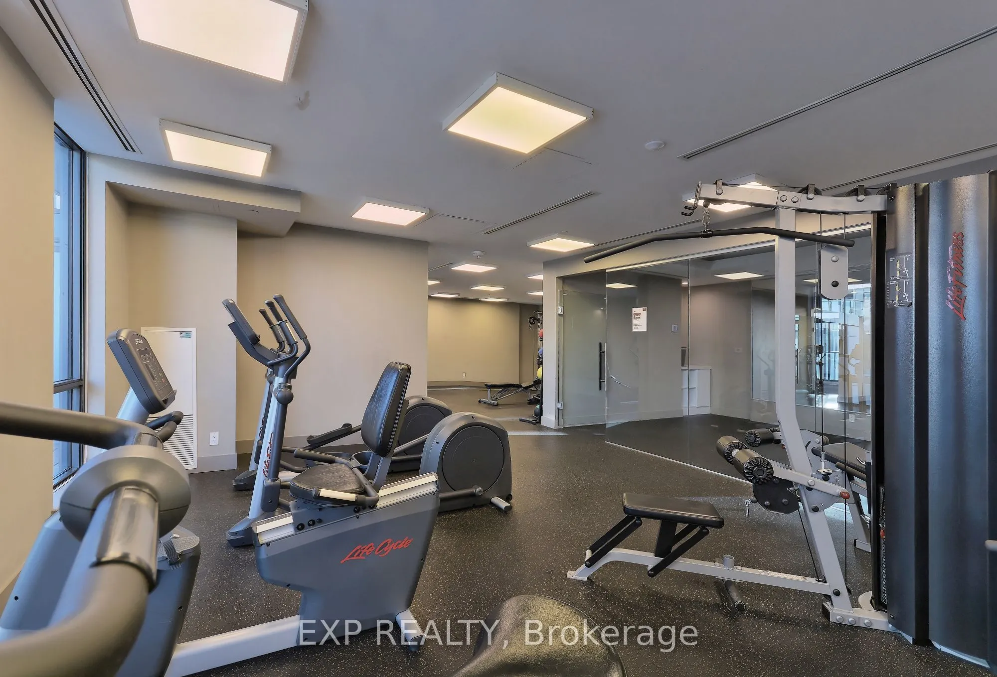 35 Watergarden Drive, #2815