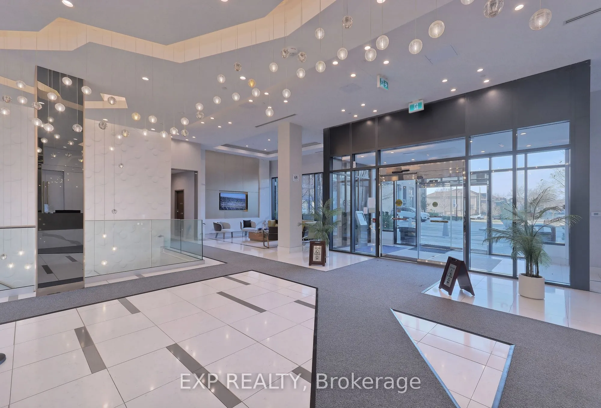 35 Watergarden Drive, #2815