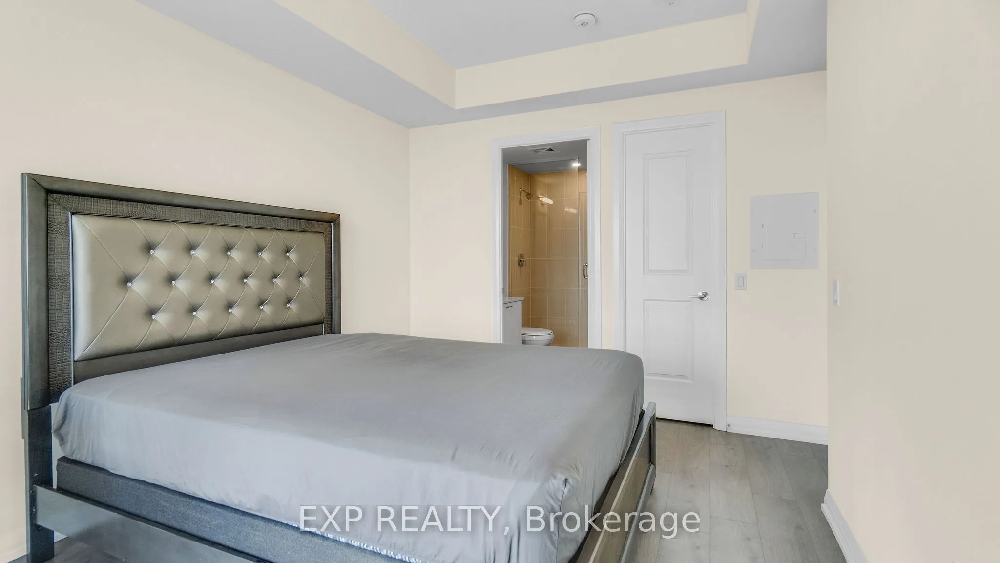 35 Watergarden Drive, #2815
