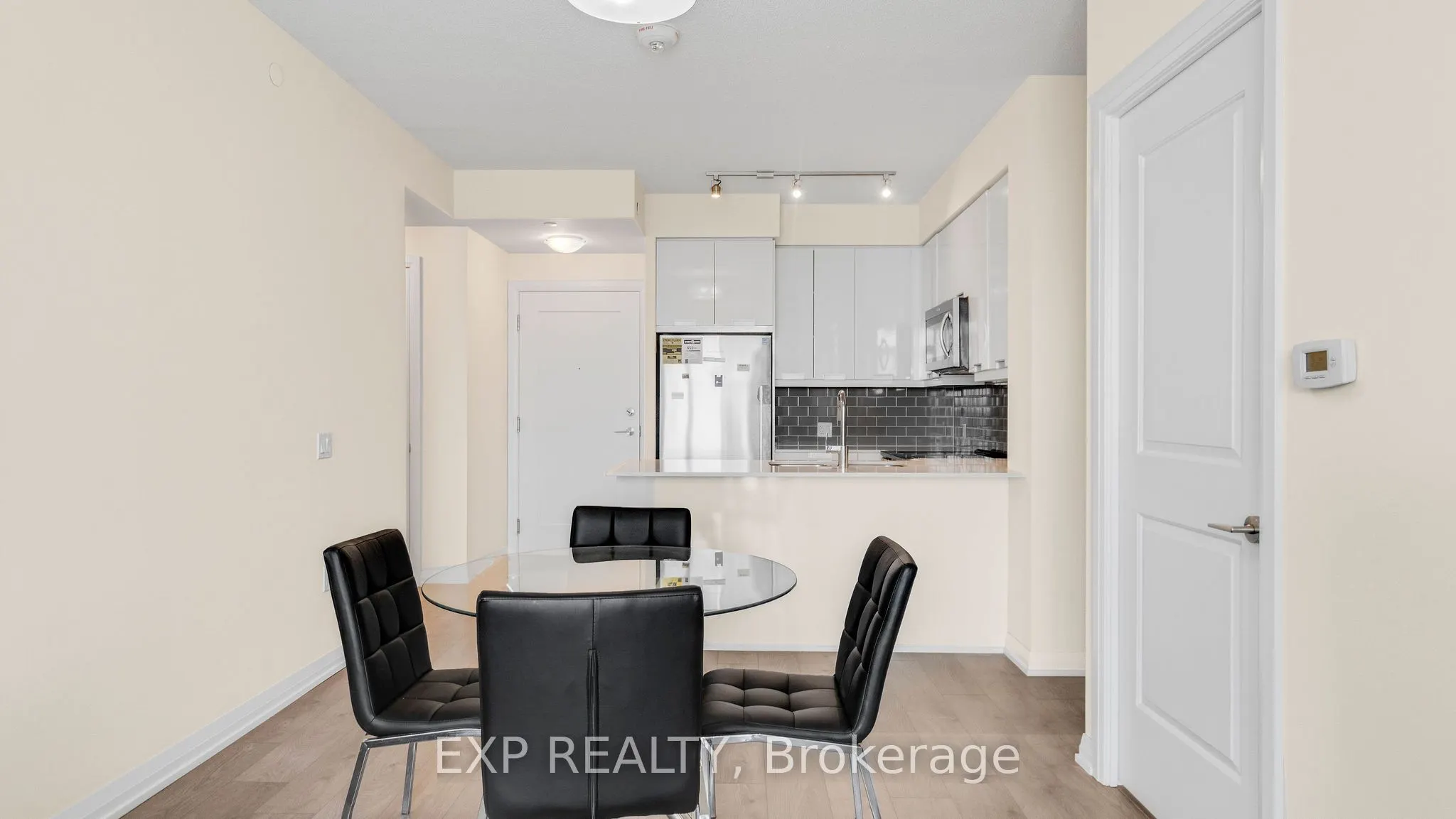 35 Watergarden Drive, #2815