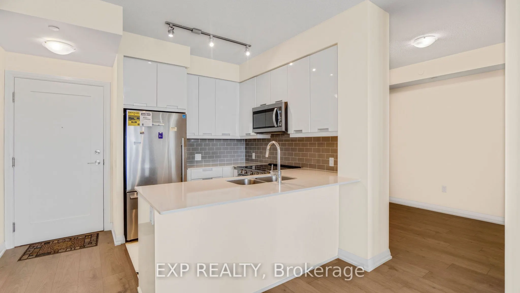 35 Watergarden Drive, #2815
