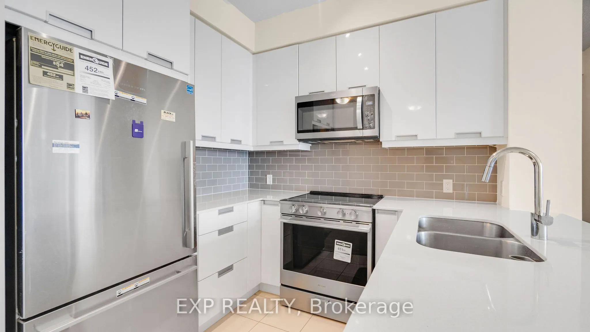 35 Watergarden Drive, #2815