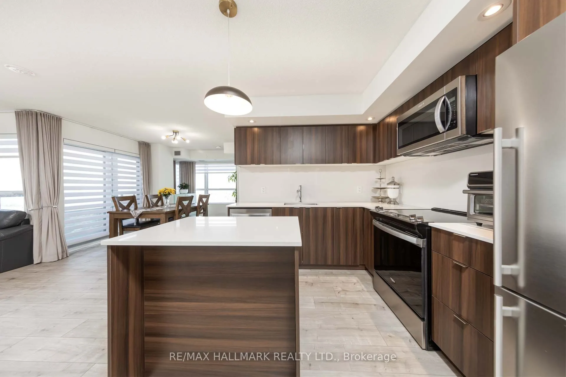 10 Eva Road, #2206