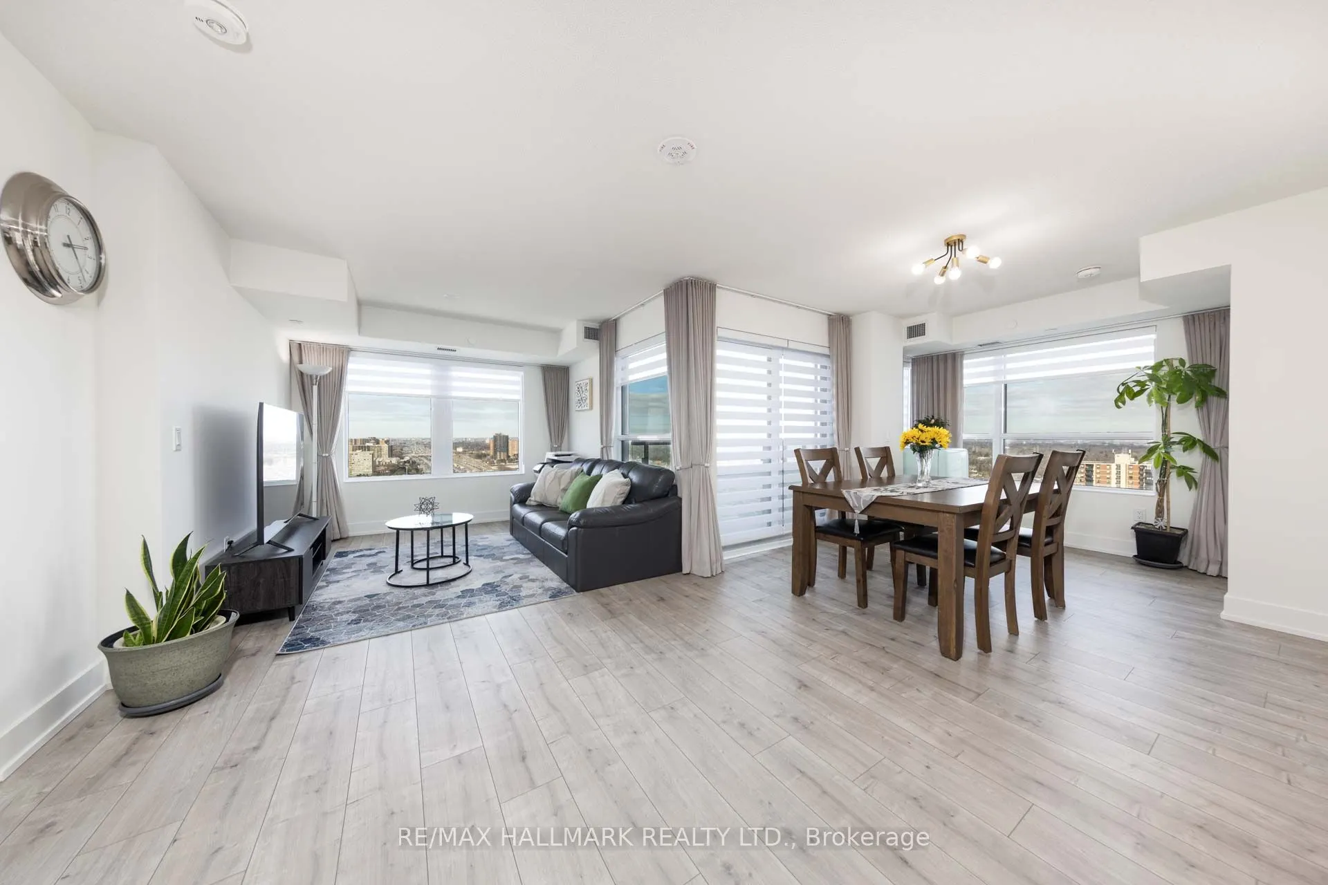 10 Eva Road, #2206