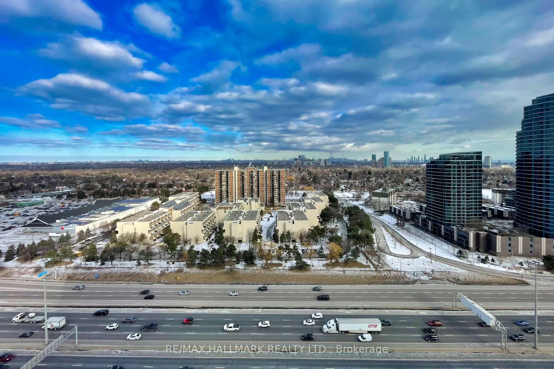 10 Eva Road, #2206