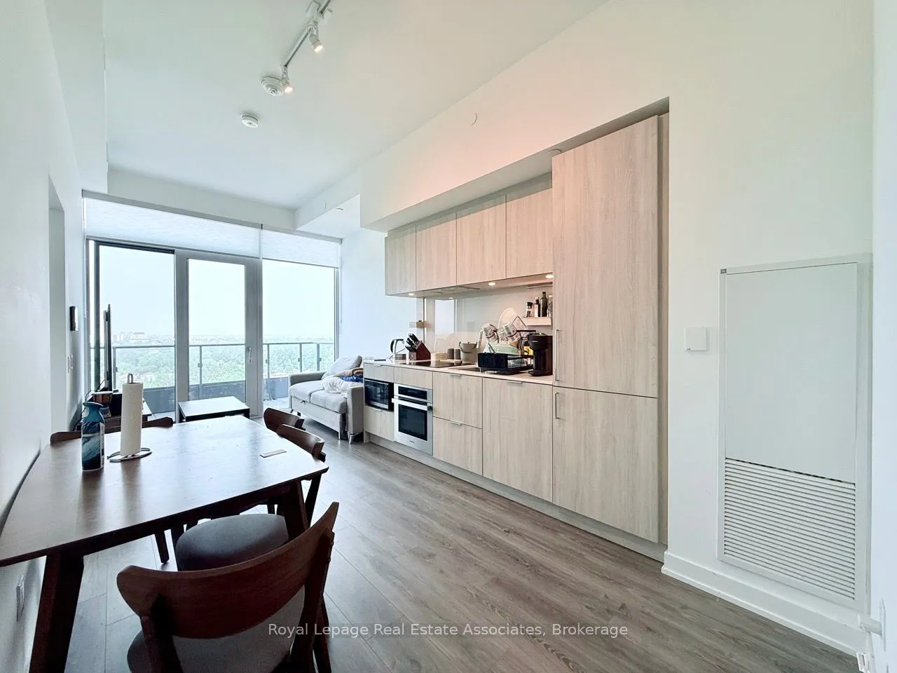 28 Ann Street, #1406