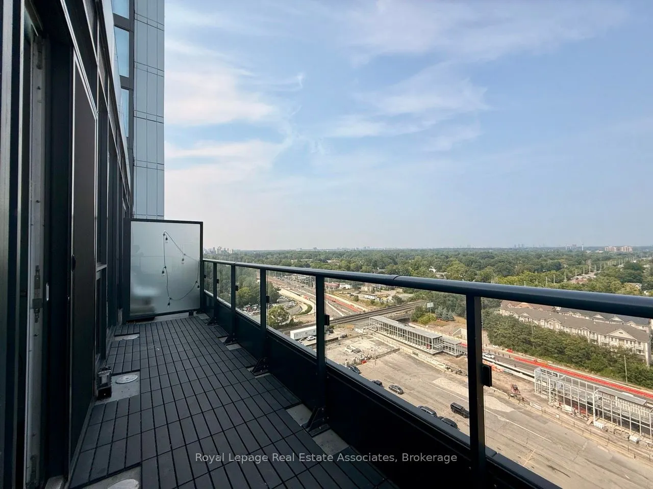28 Ann Street, #1406