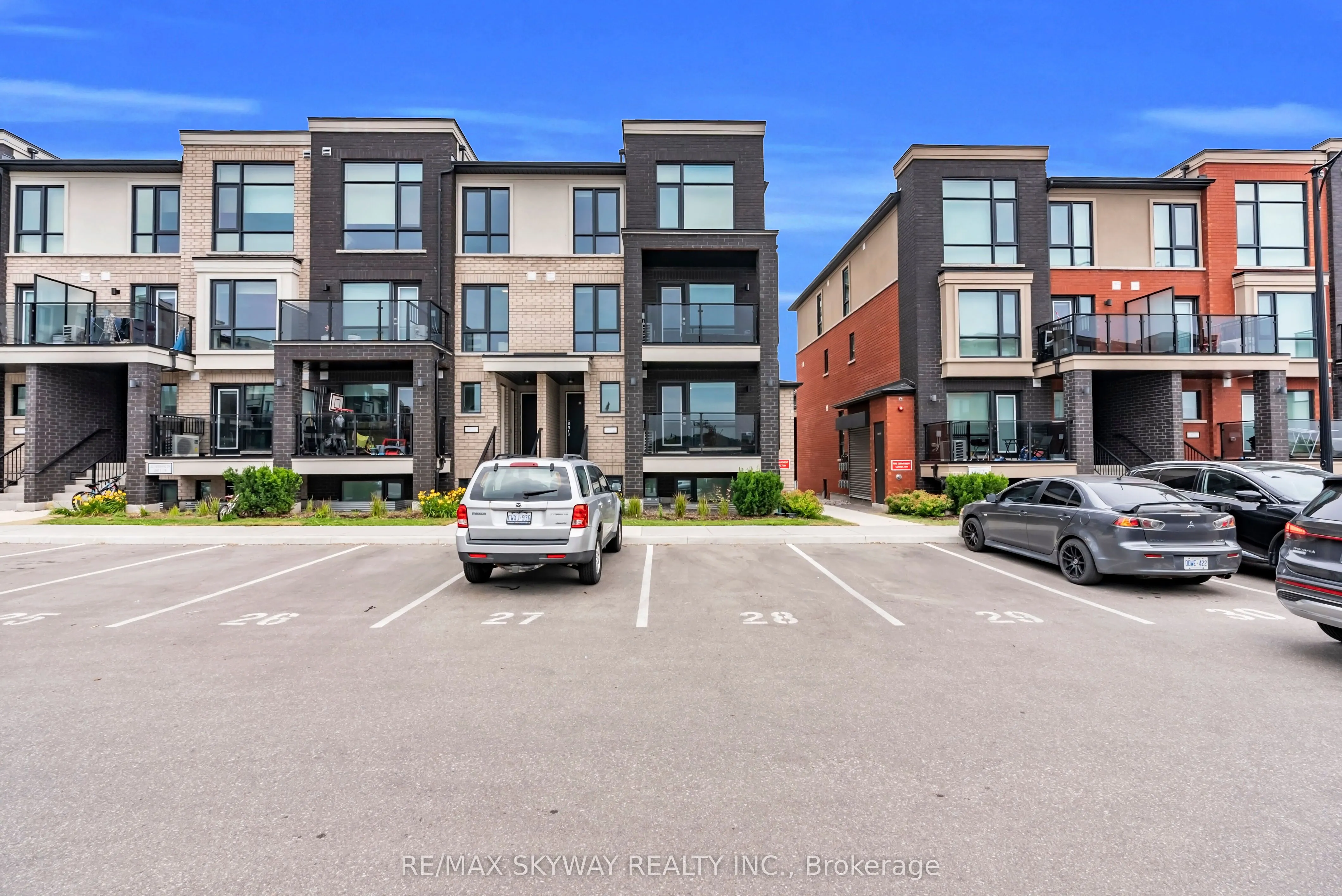 185 Veterans Drive, #16