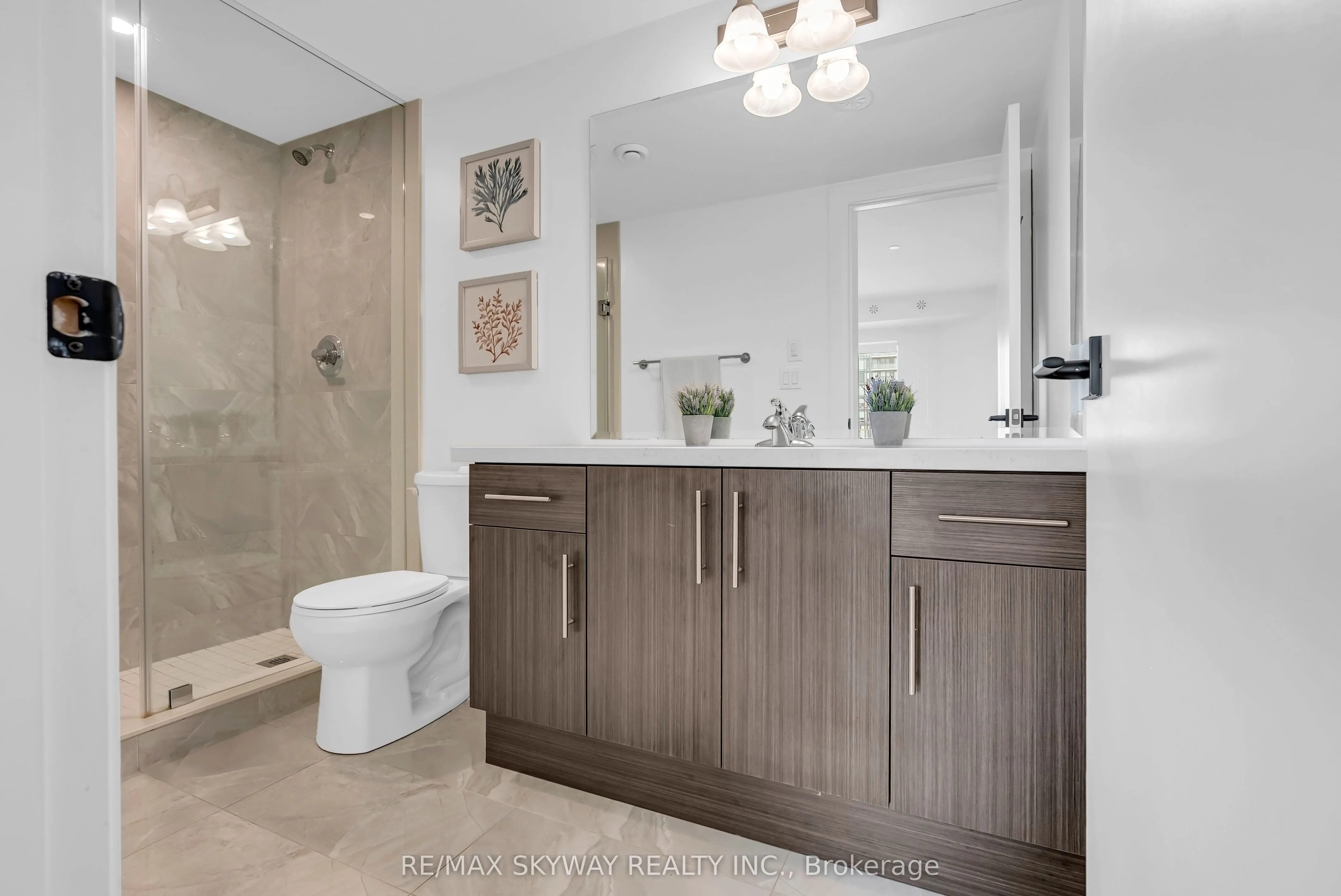 185 Veterans Drive, #16